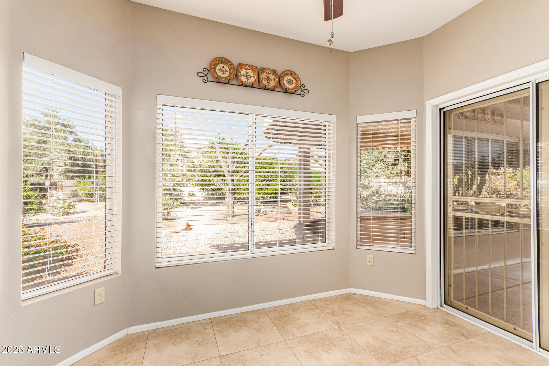 16132 W SENTINEL Drive