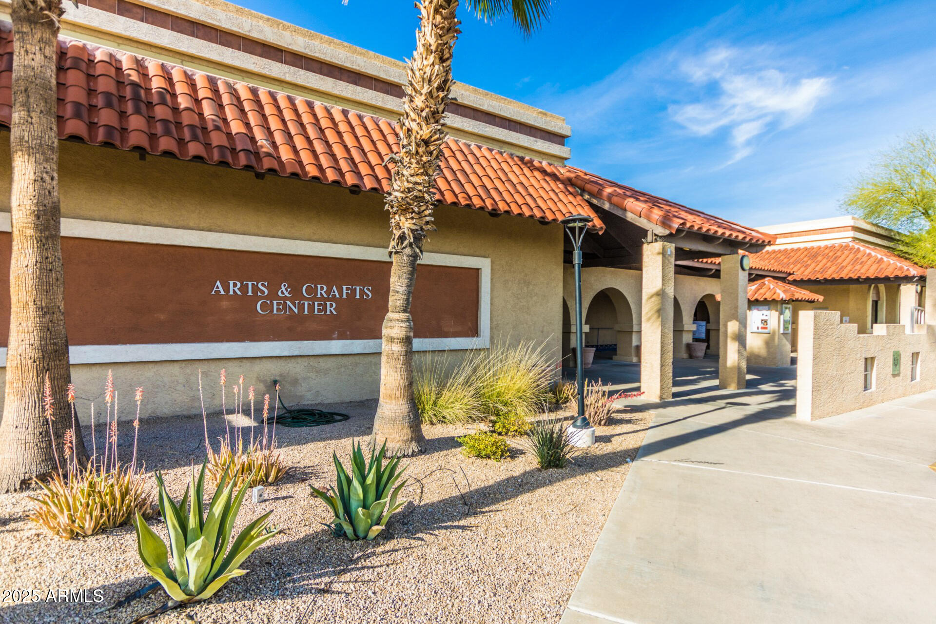 16132 W SENTINEL Drive