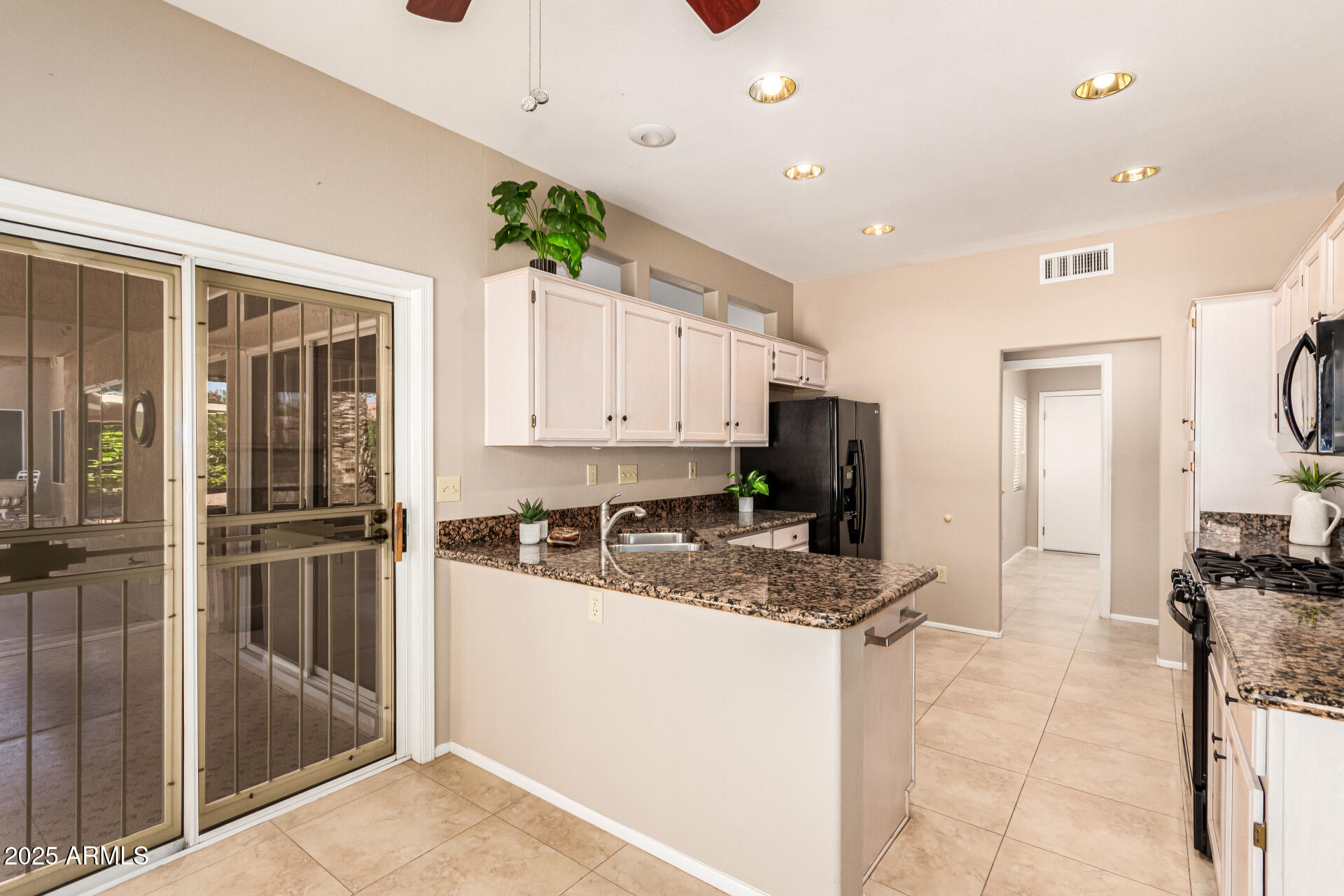 16132 W SENTINEL Drive