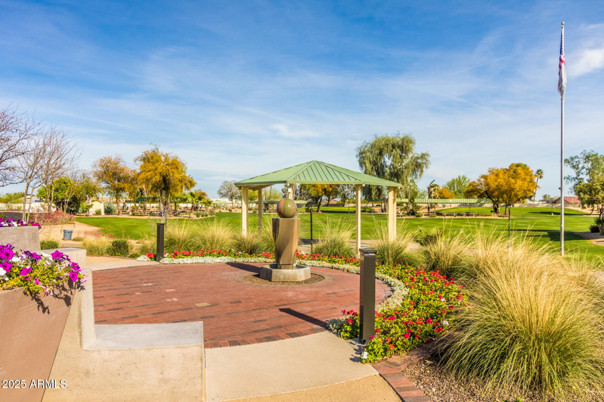 16132 W SENTINEL Drive