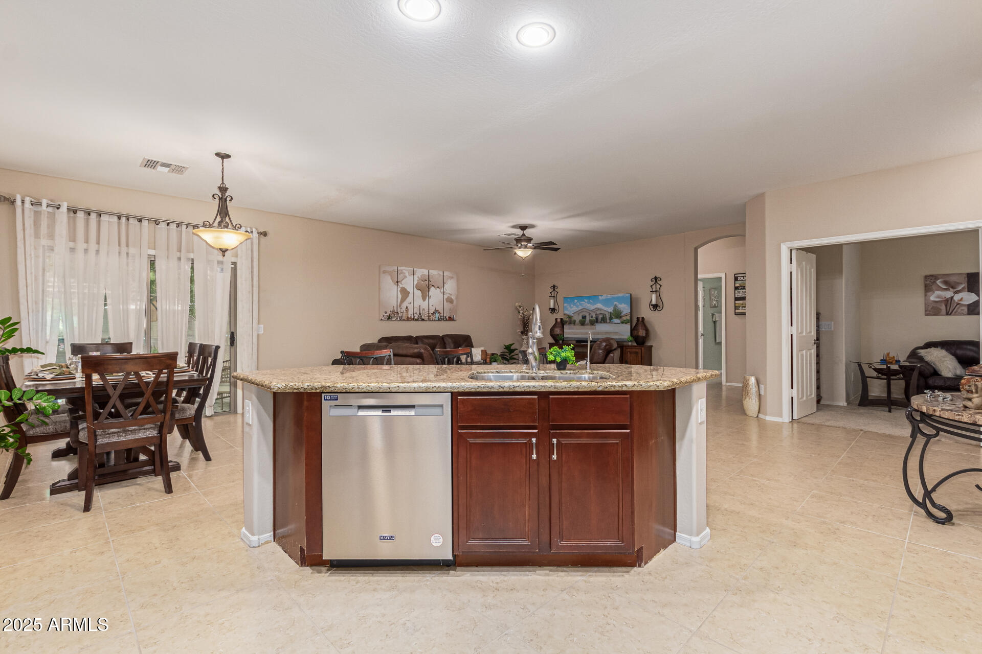 11752 N 165TH Avenue