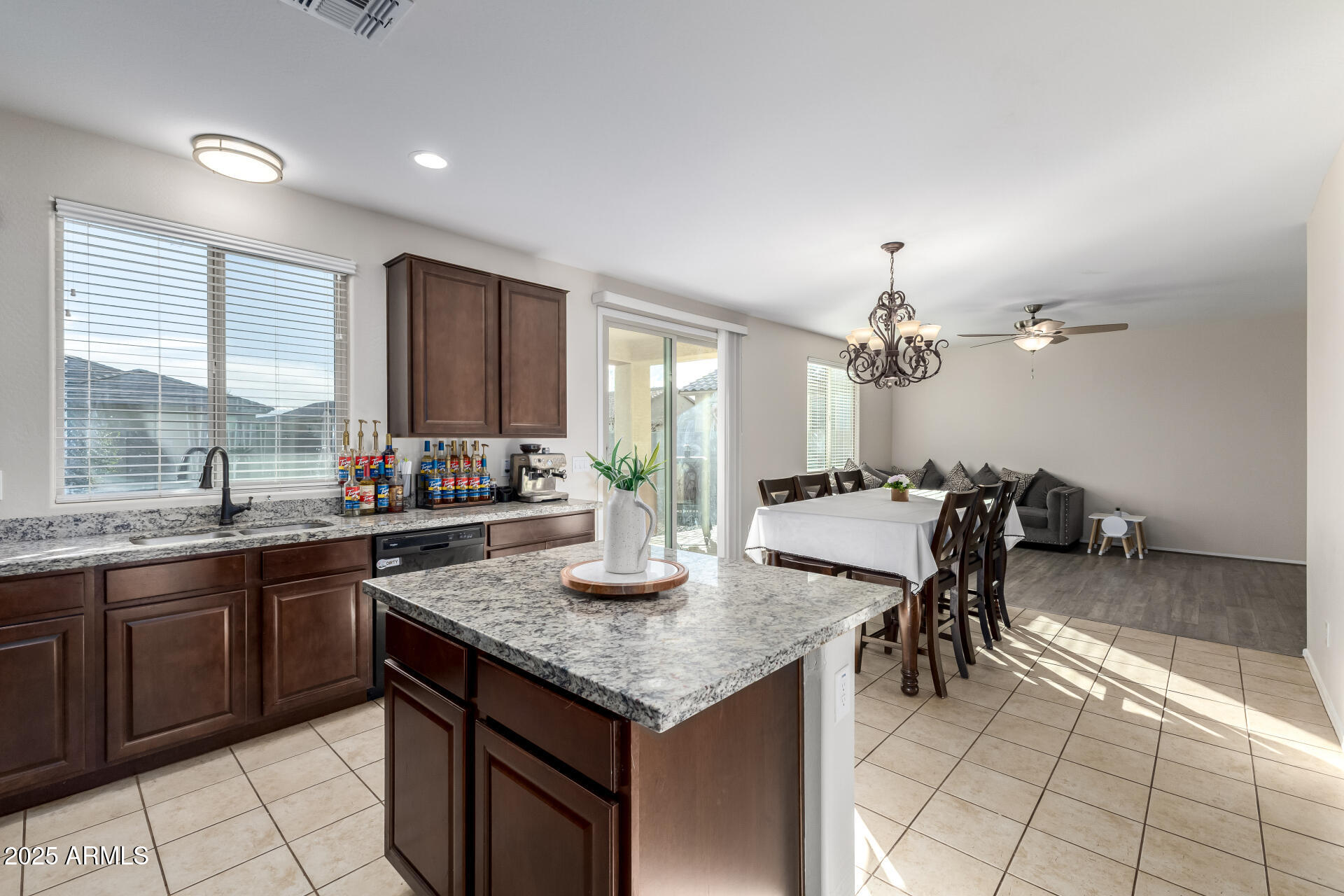 17525 W MONTE LINDO Lane