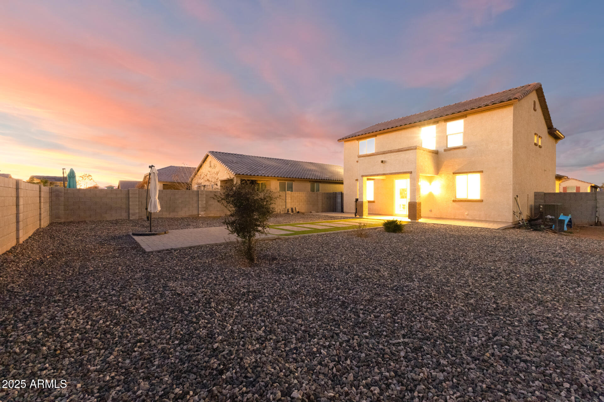 17525 W MONTE LINDO Lane