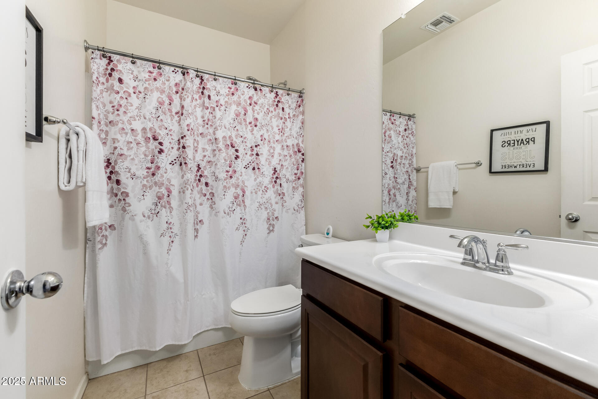 17525 W MONTE LINDO Lane