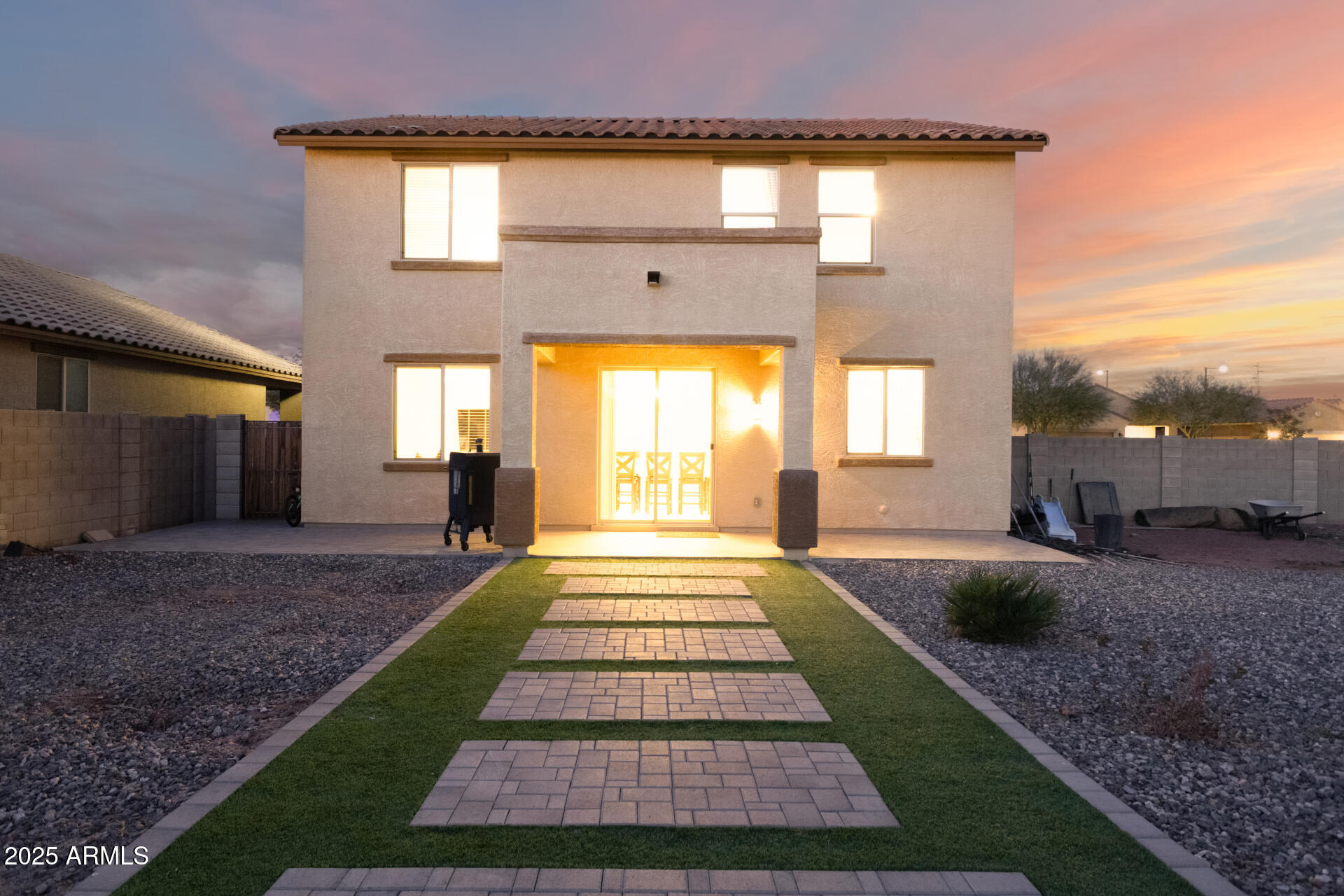 17525 W MONTE LINDO Lane