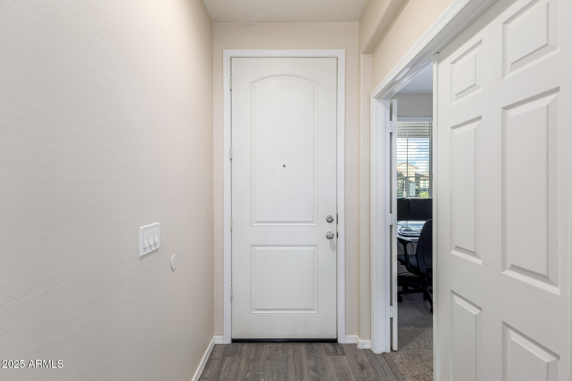 17525 W MONTE LINDO Lane