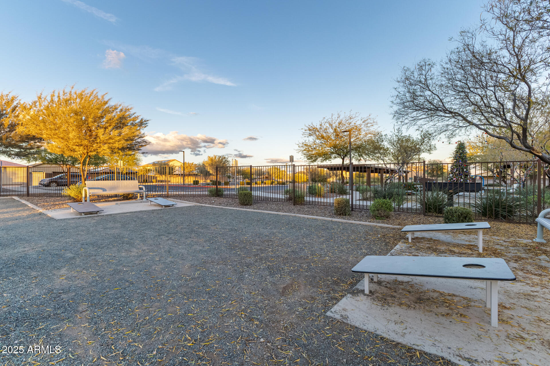 17525 W MONTE LINDO Lane