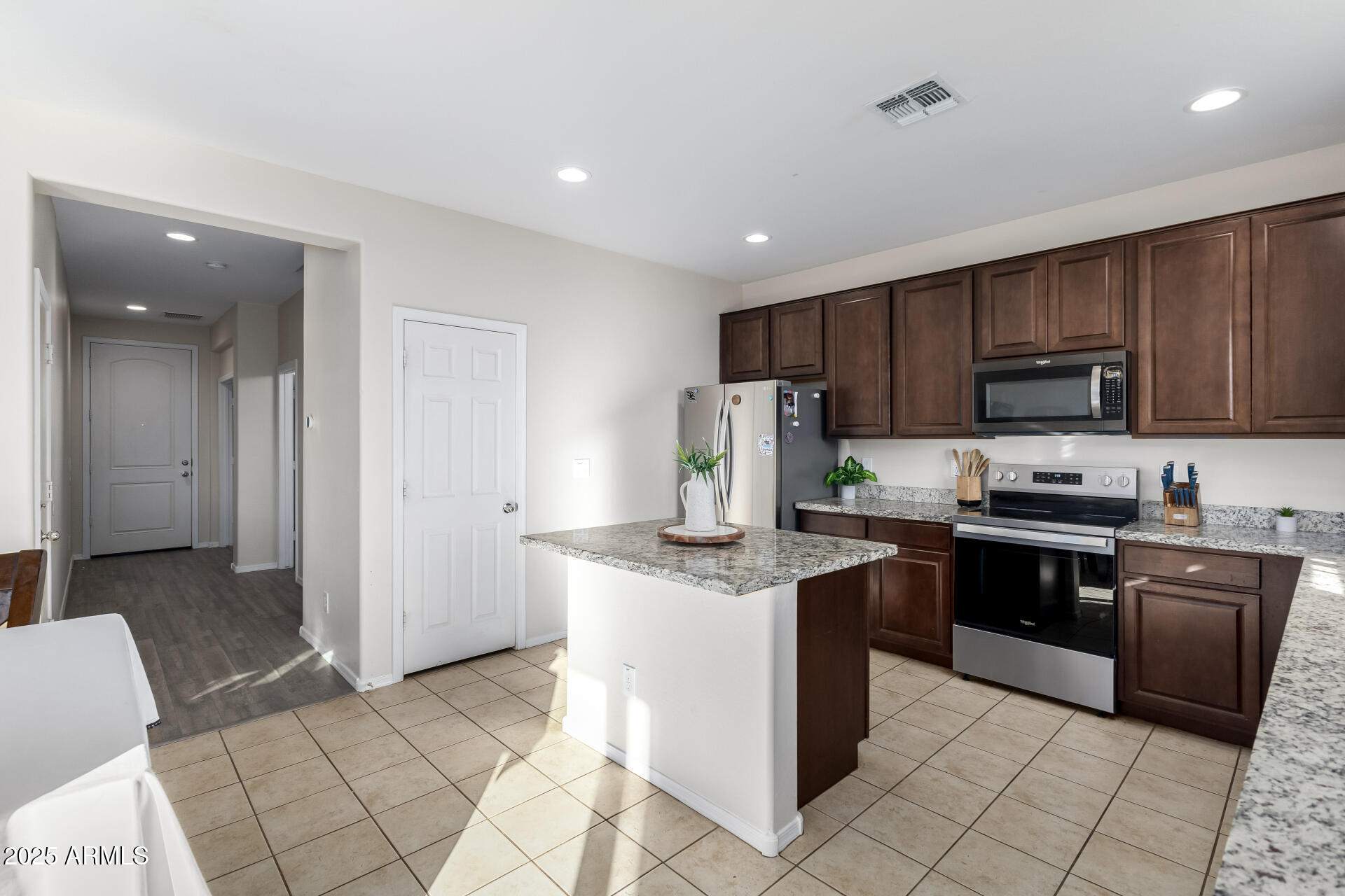 17525 W MONTE LINDO Lane