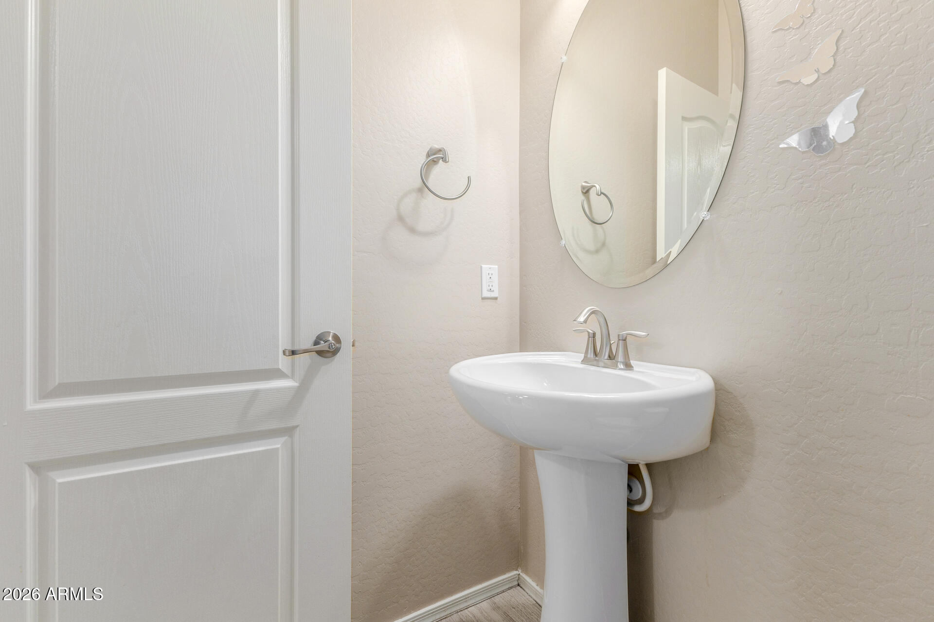 18071 W YOUNG Street