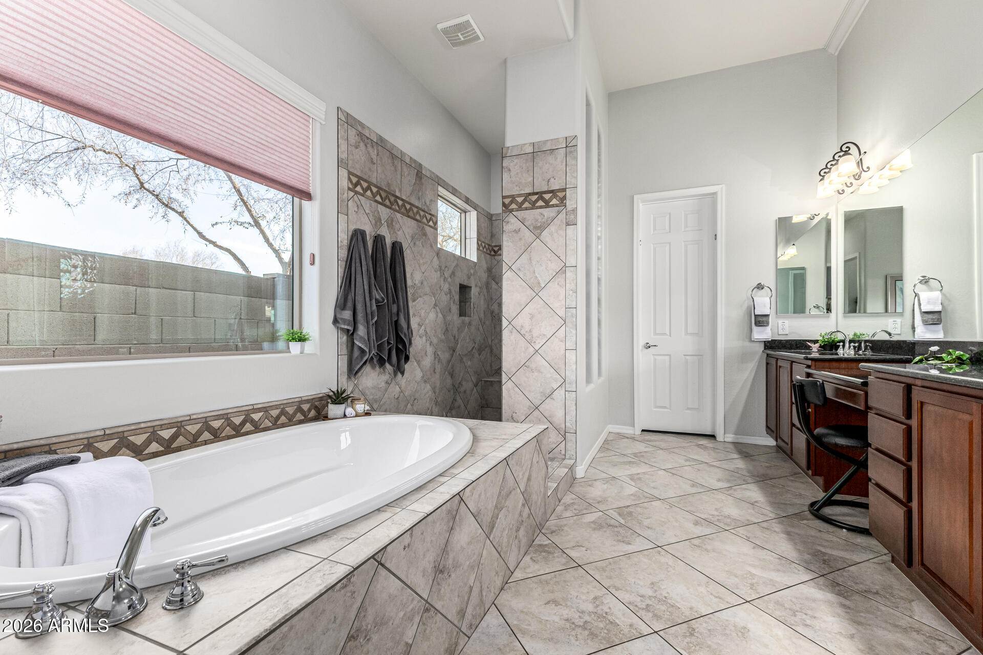 17926 W GRISWOLD Road