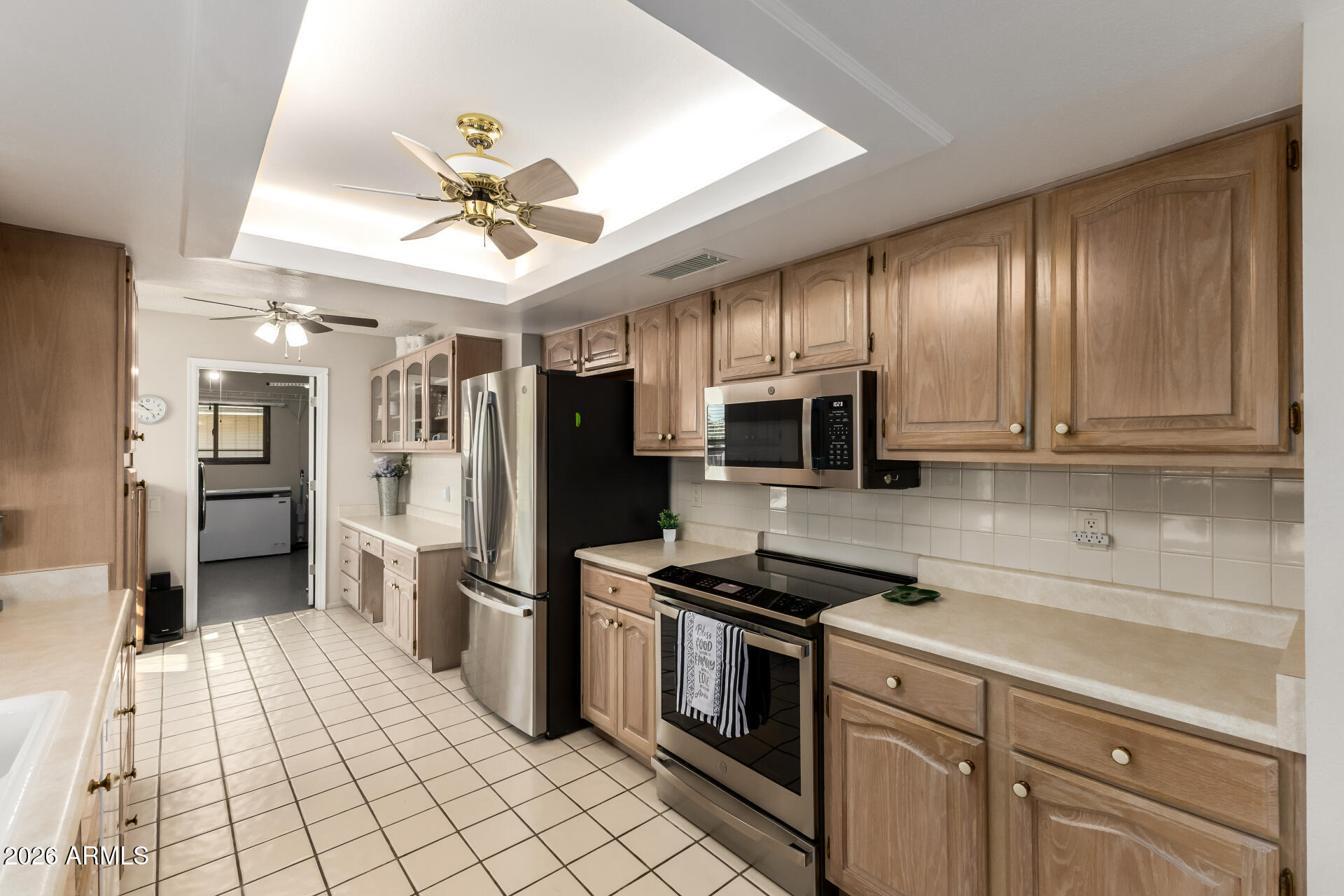 12423 W FOXFIRE Drive