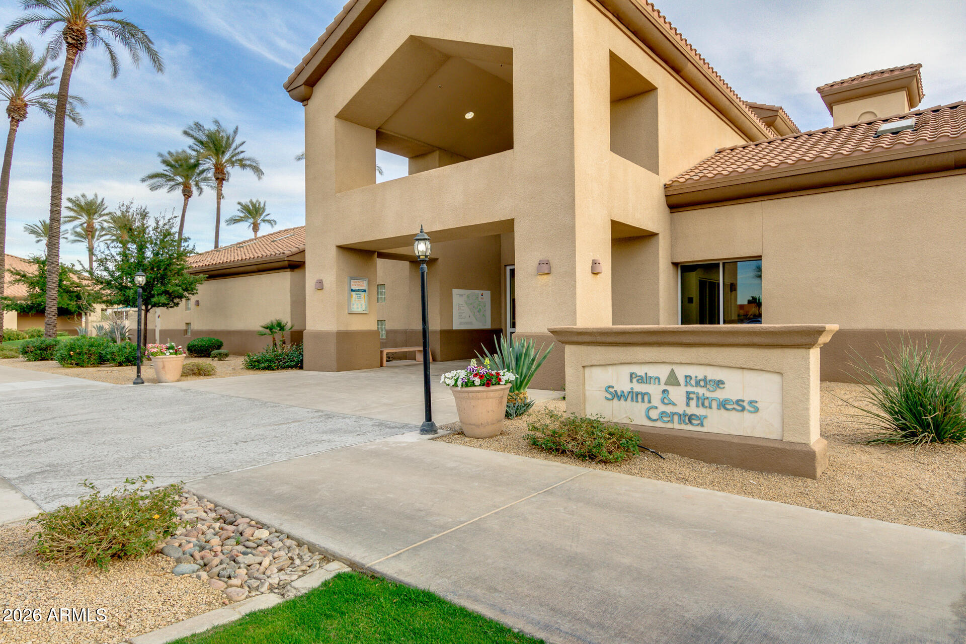 12423 W FOXFIRE Drive