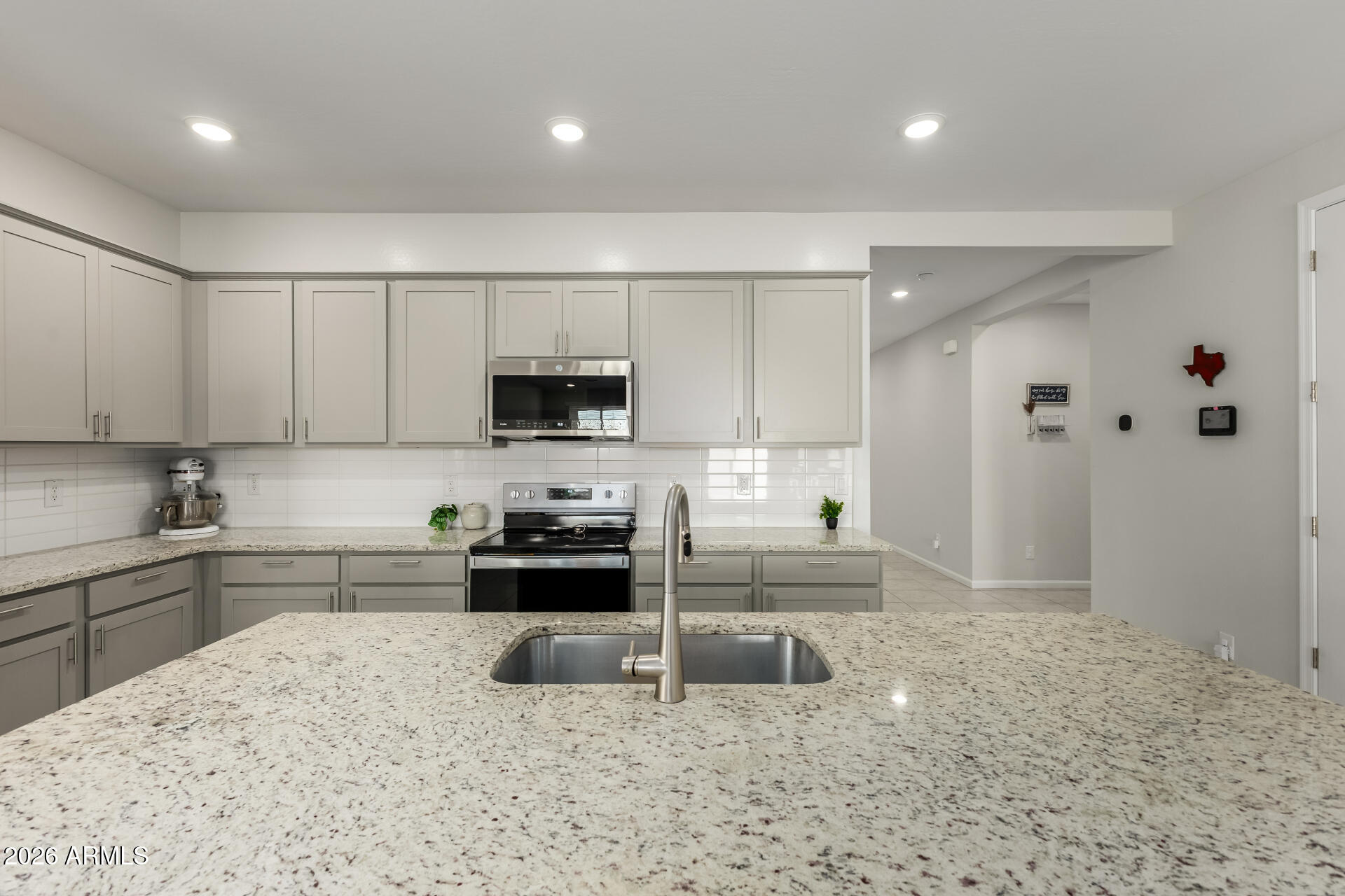 18038 W AVENIDA DEL SOL