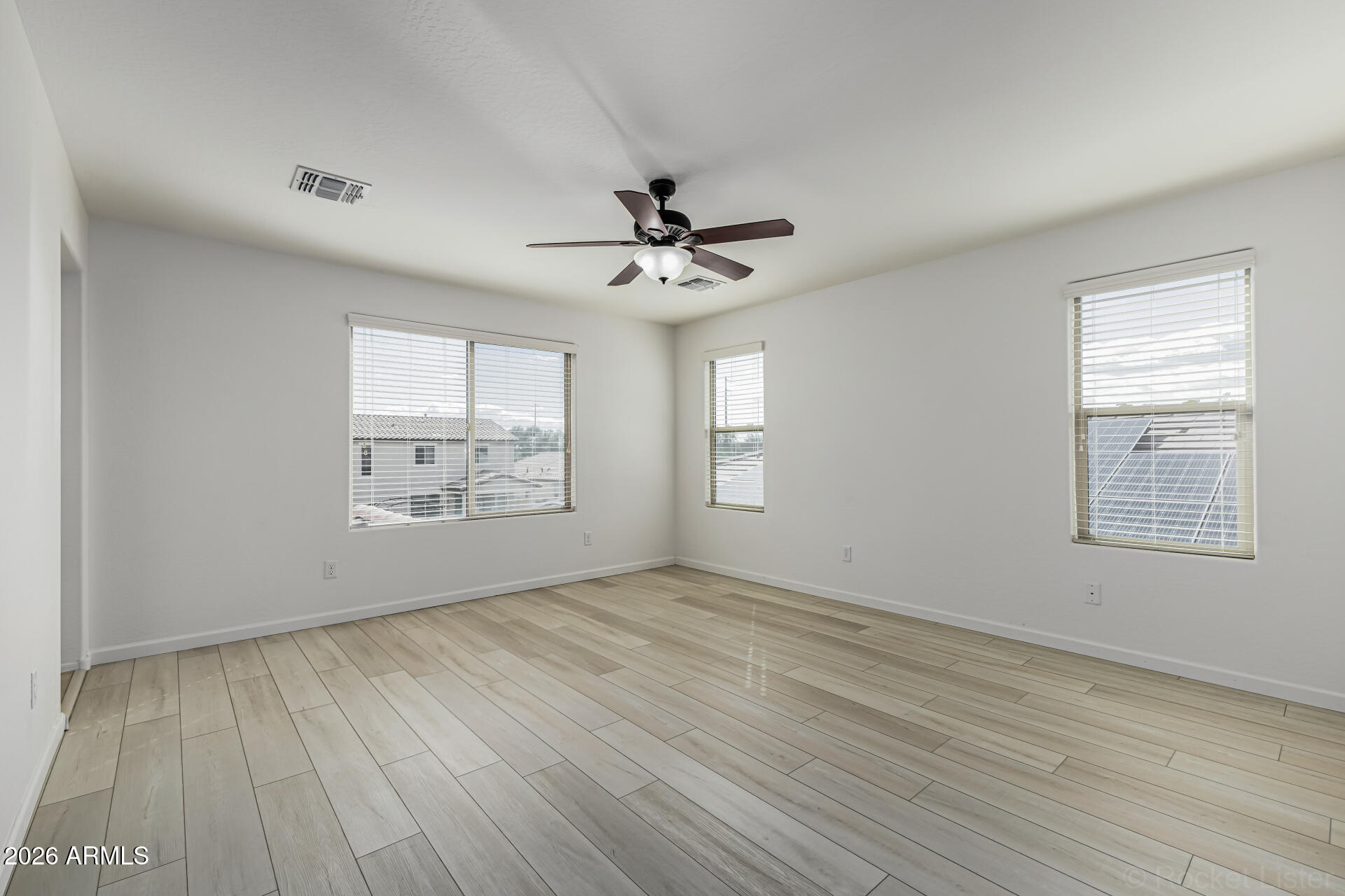 16643 W YUCATAN Drive