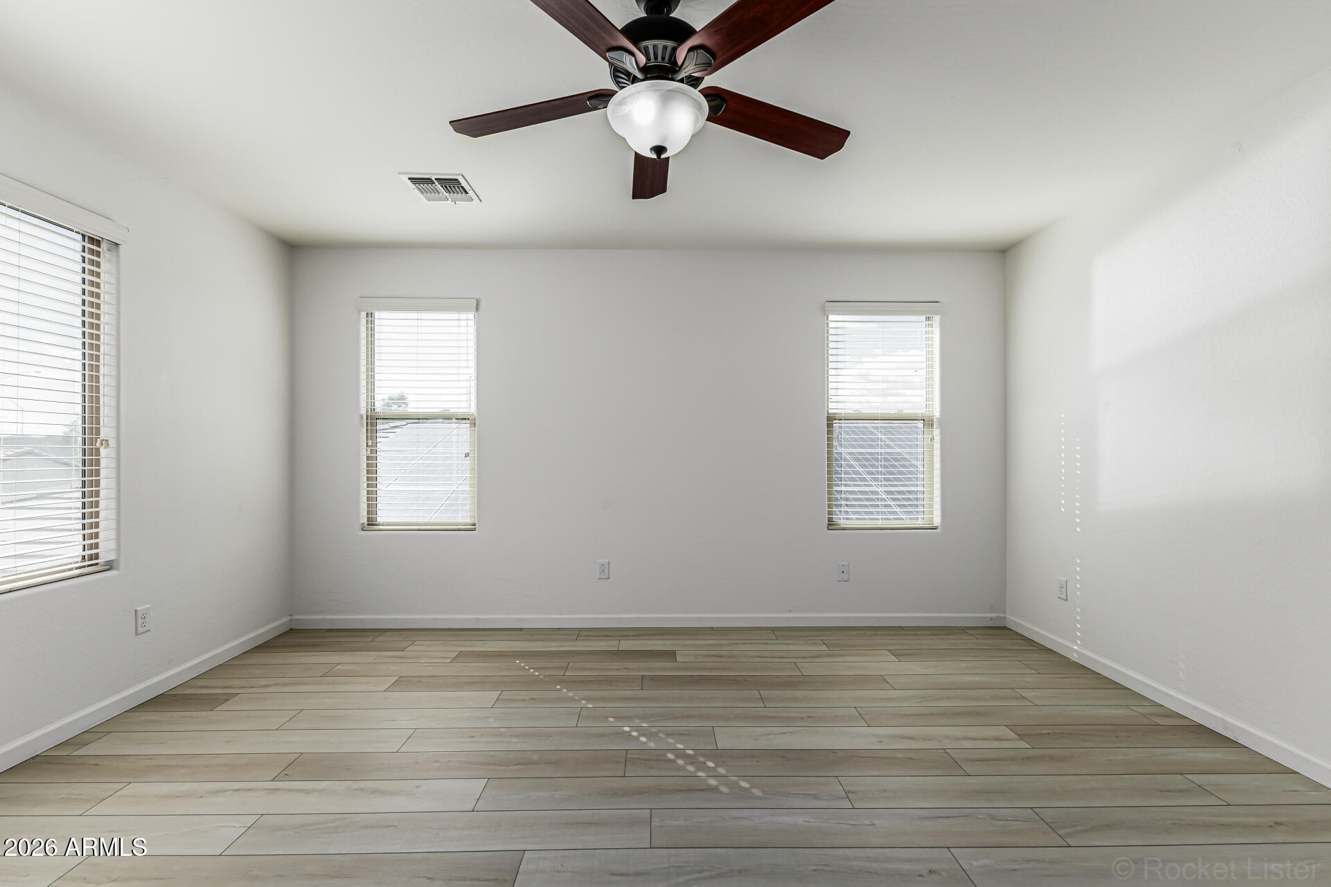 16643 W YUCATAN Drive