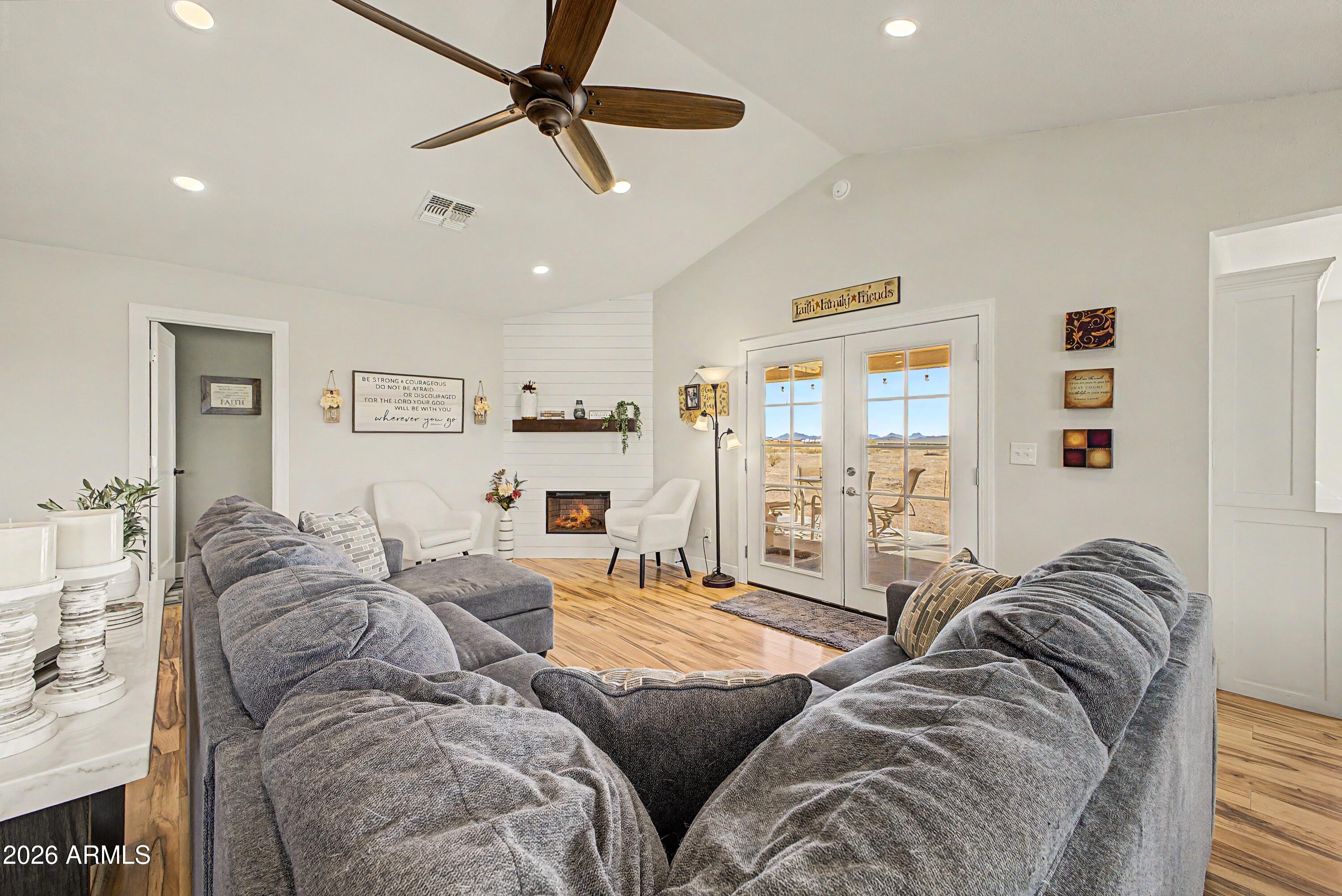 2938 S WICKENBURG Road