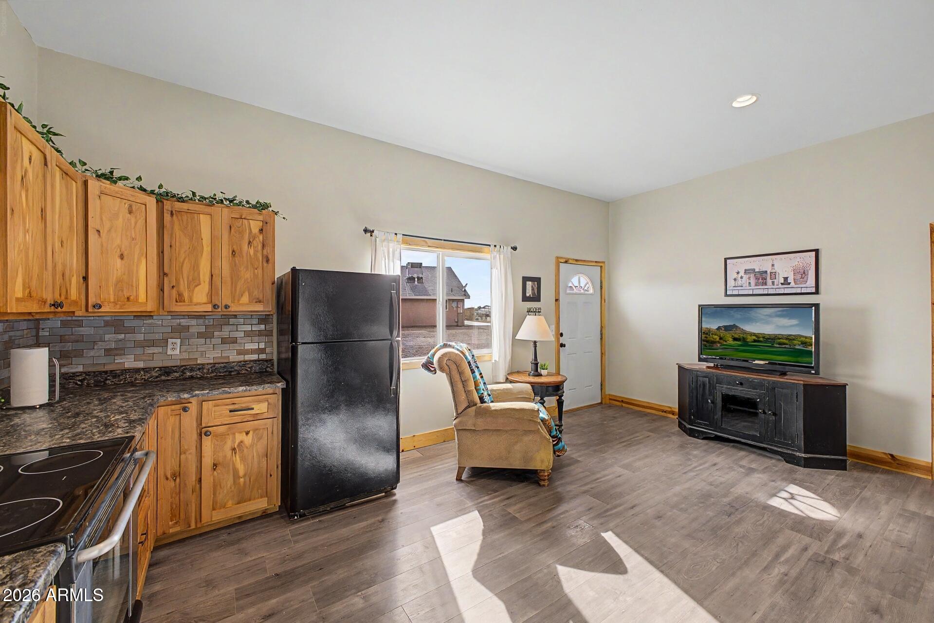 33232 W WINSLOW Avenue