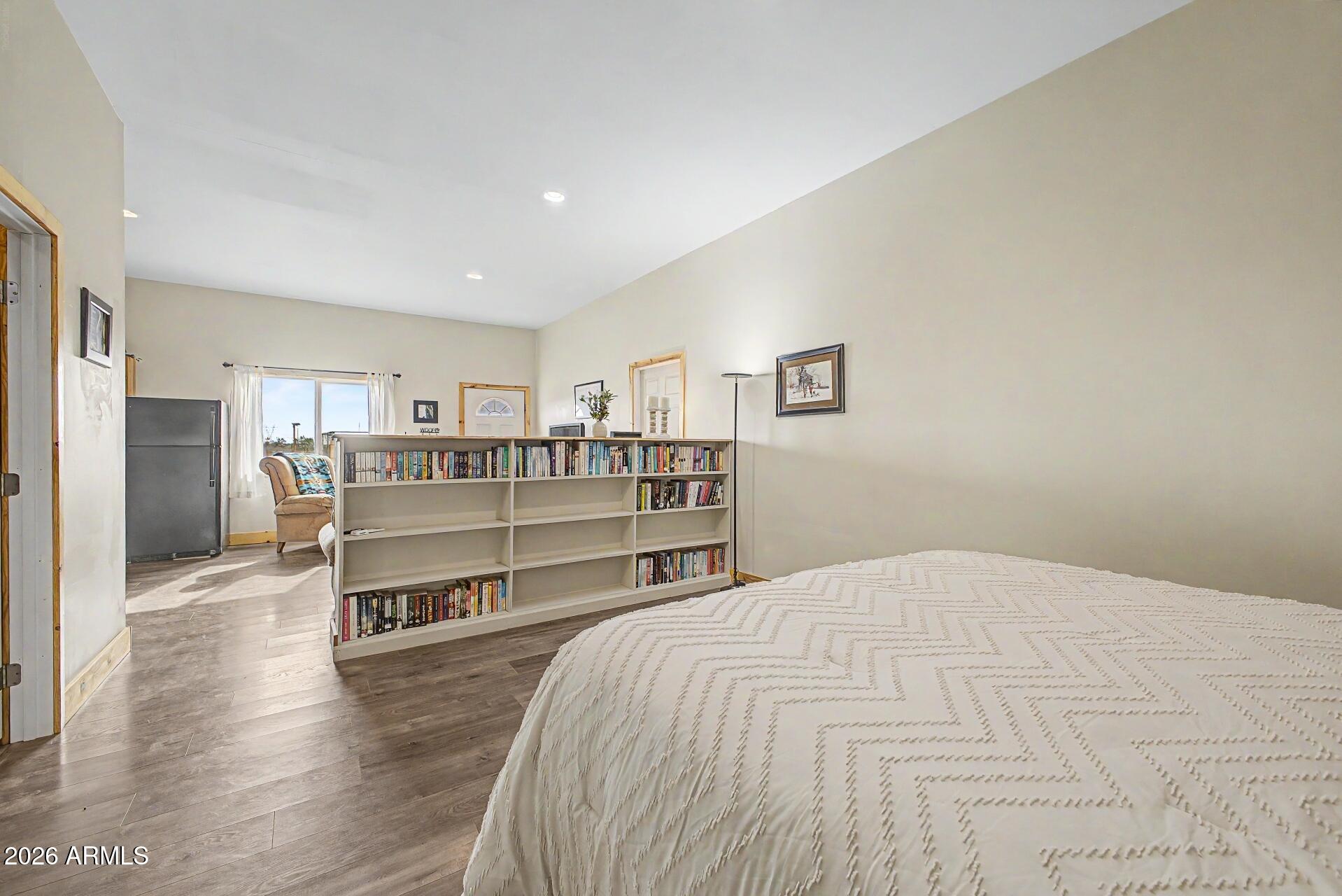 33232 W WINSLOW Avenue