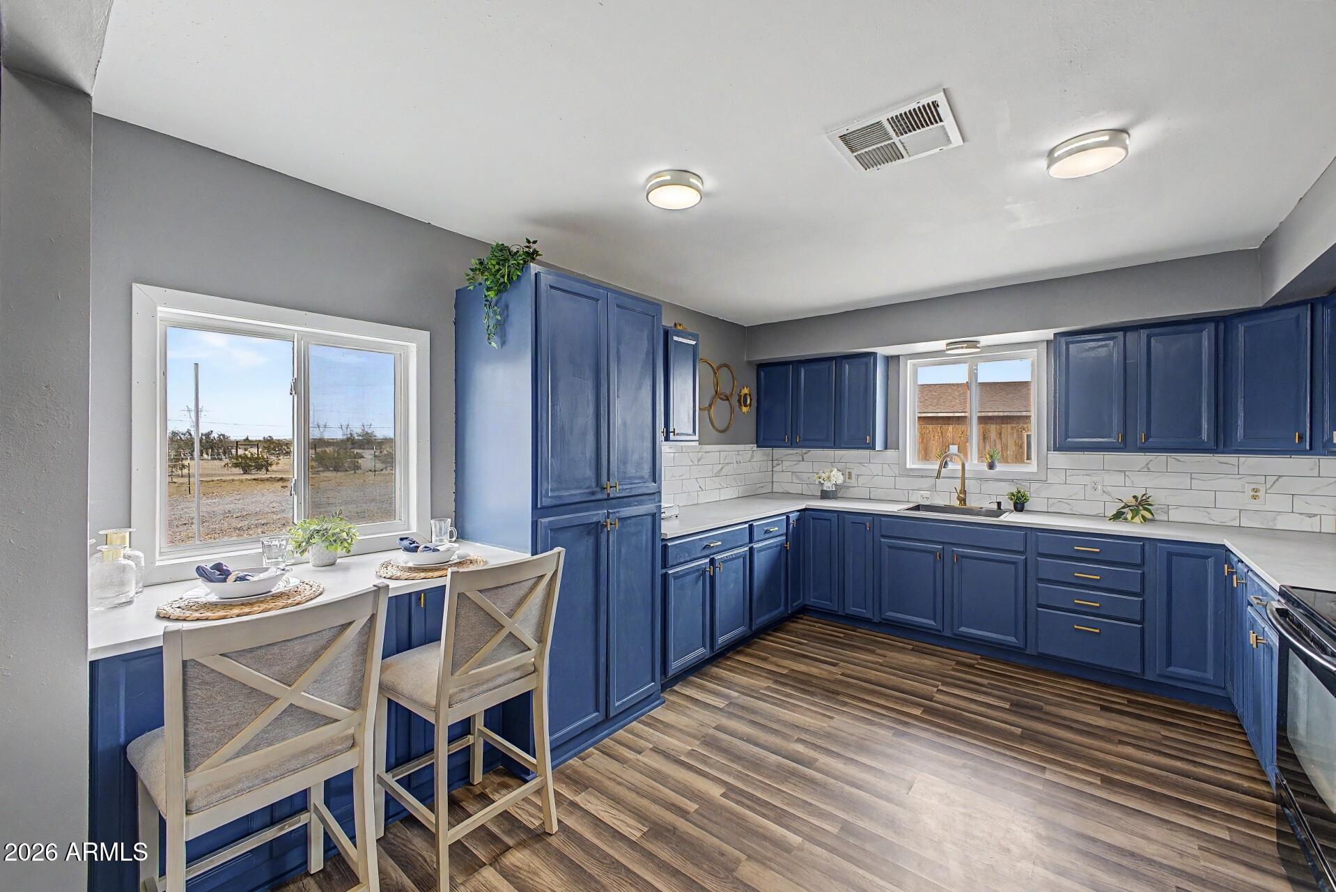 33232 W WINSLOW Avenue