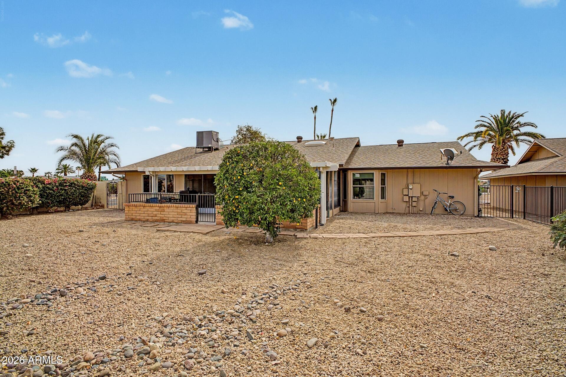 17242 N DESERT GLEN Drive