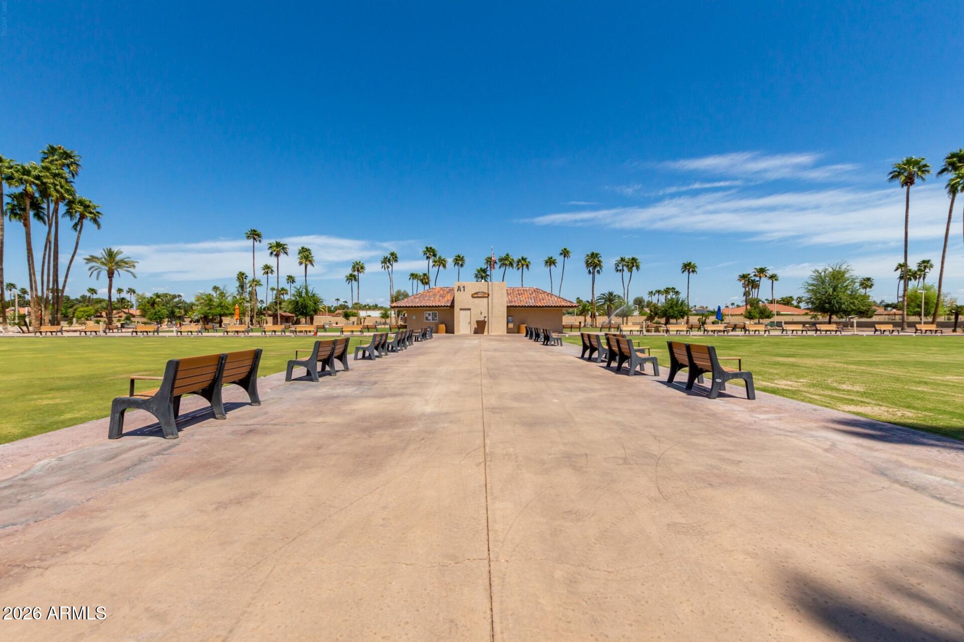 17242 N DESERT GLEN Drive