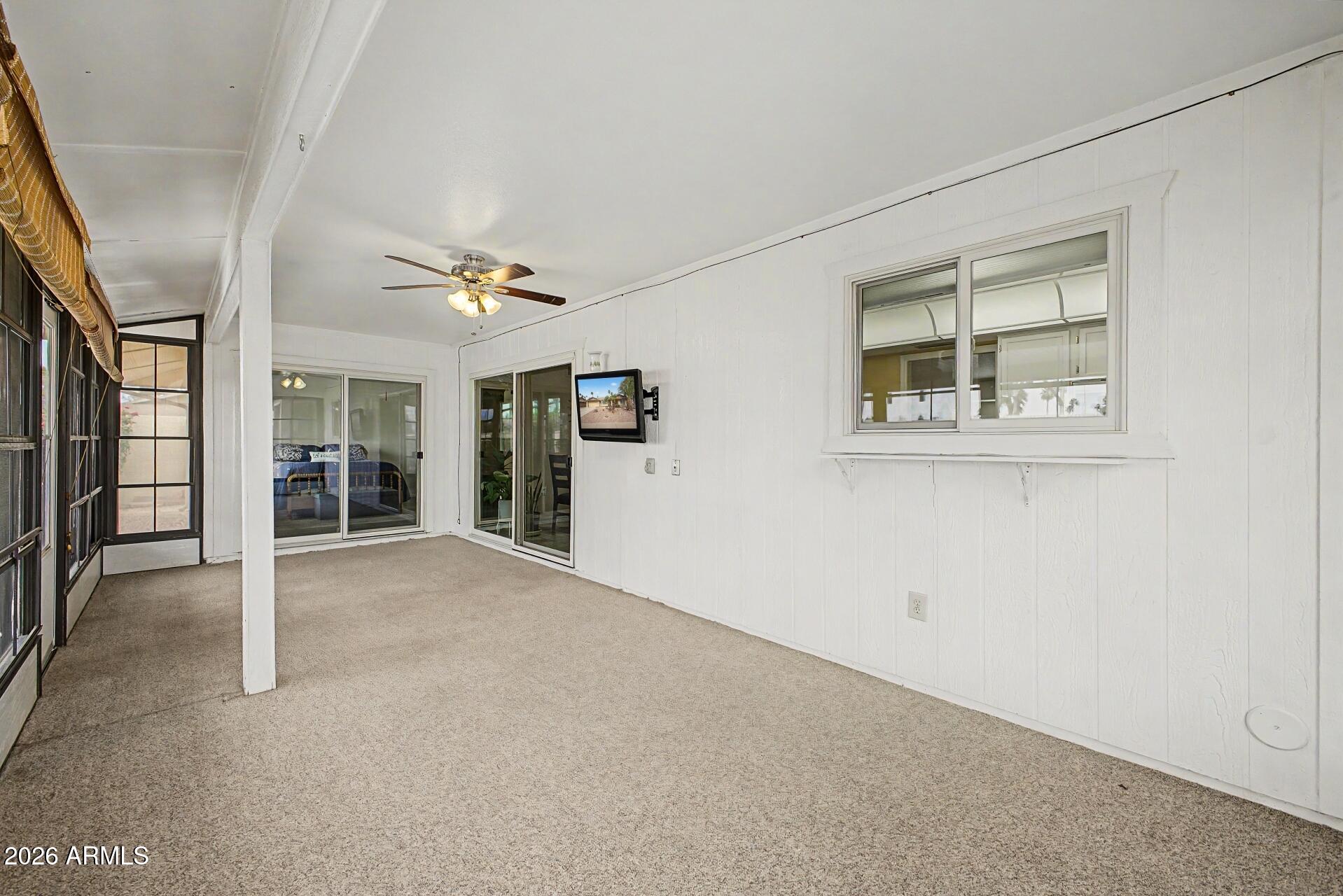 17242 N DESERT GLEN Drive
