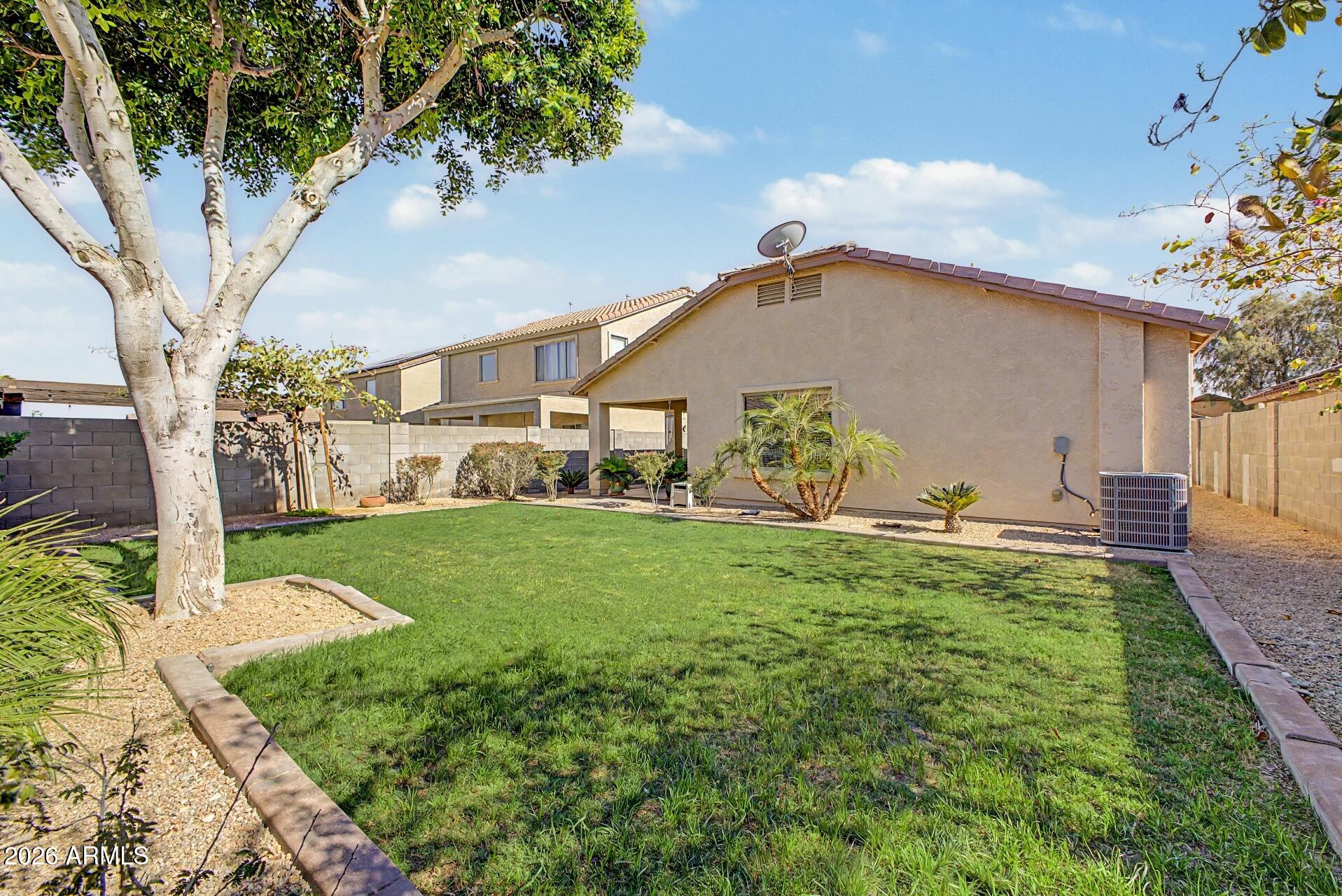 18236 W MISSION Lane