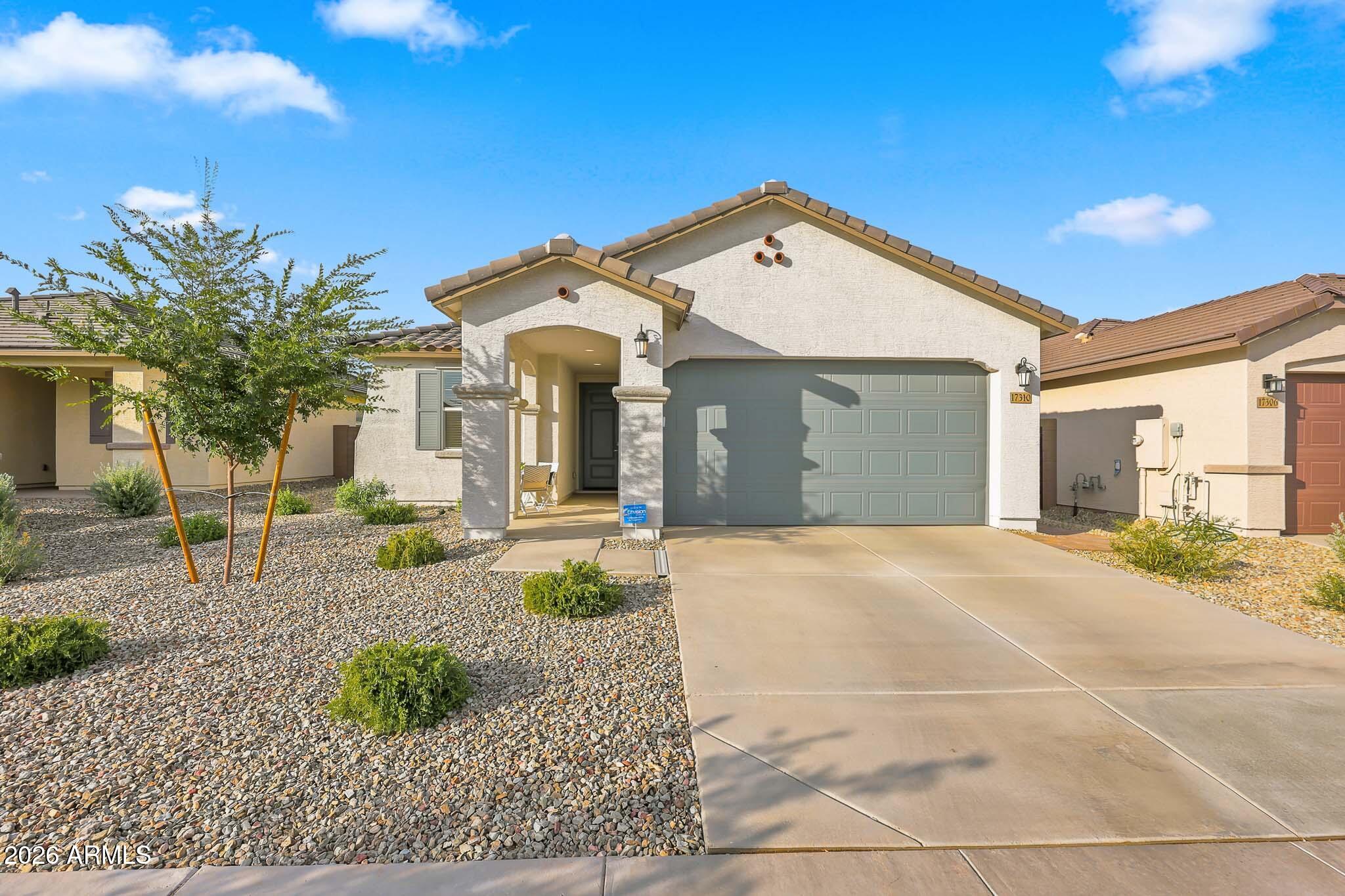 17310 W SMOKETREE Drive