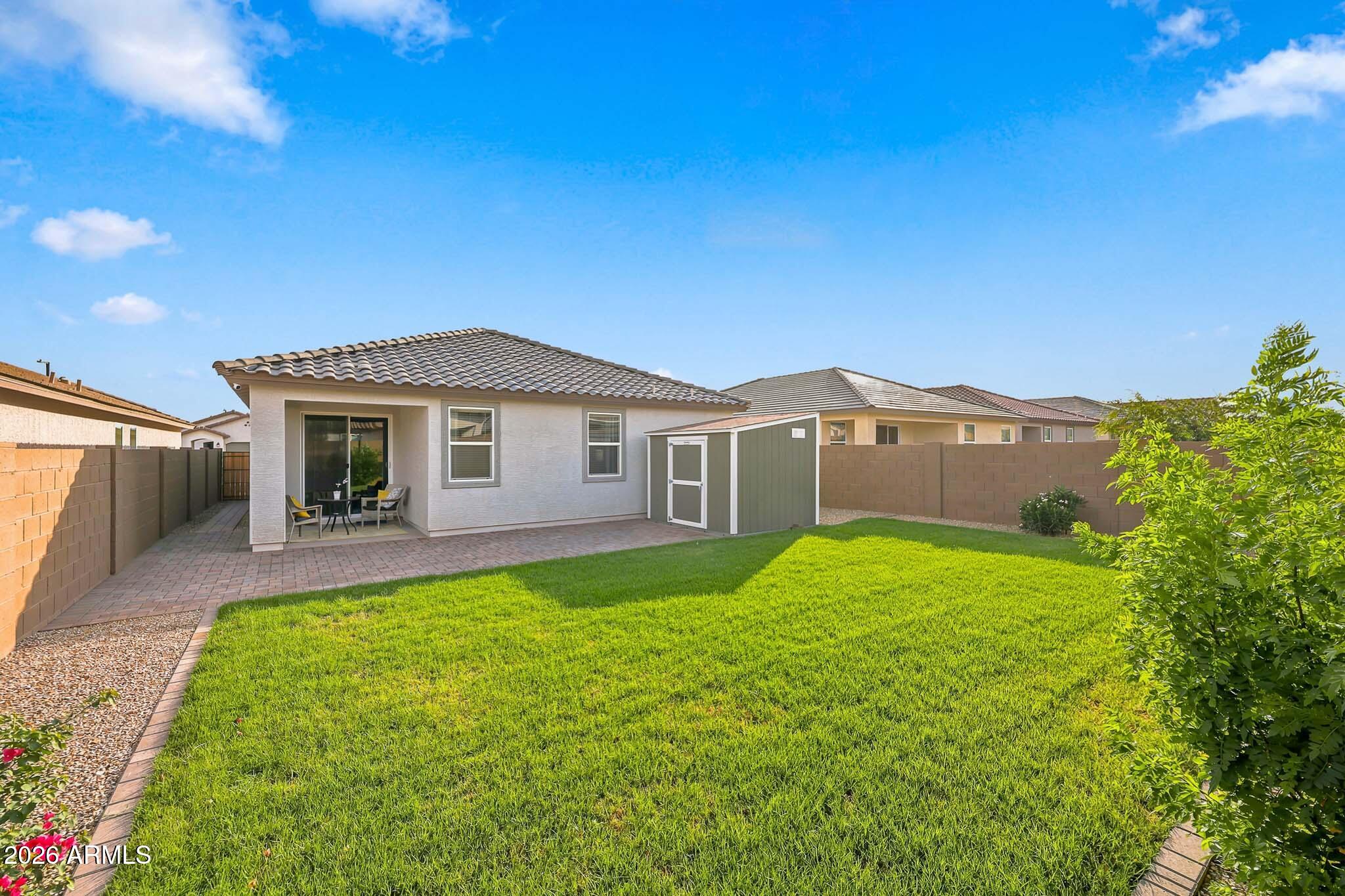 17310 W SMOKETREE Drive