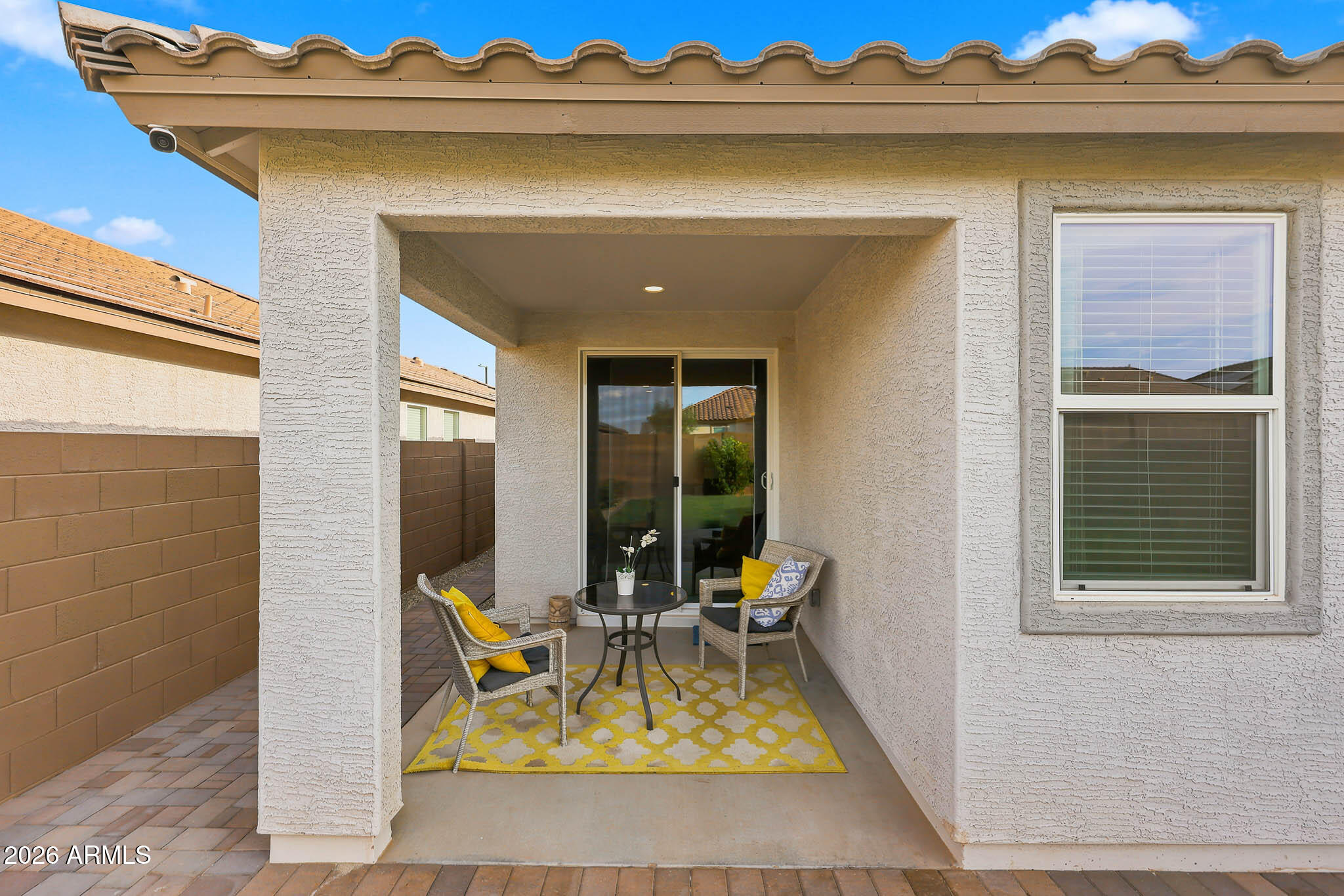 17310 W SMOKETREE Drive