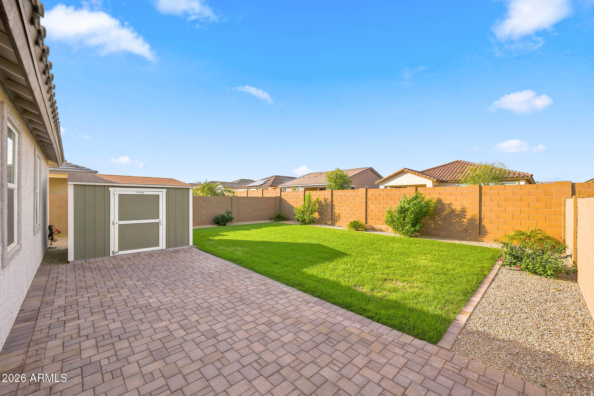 17310 W SMOKETREE Drive