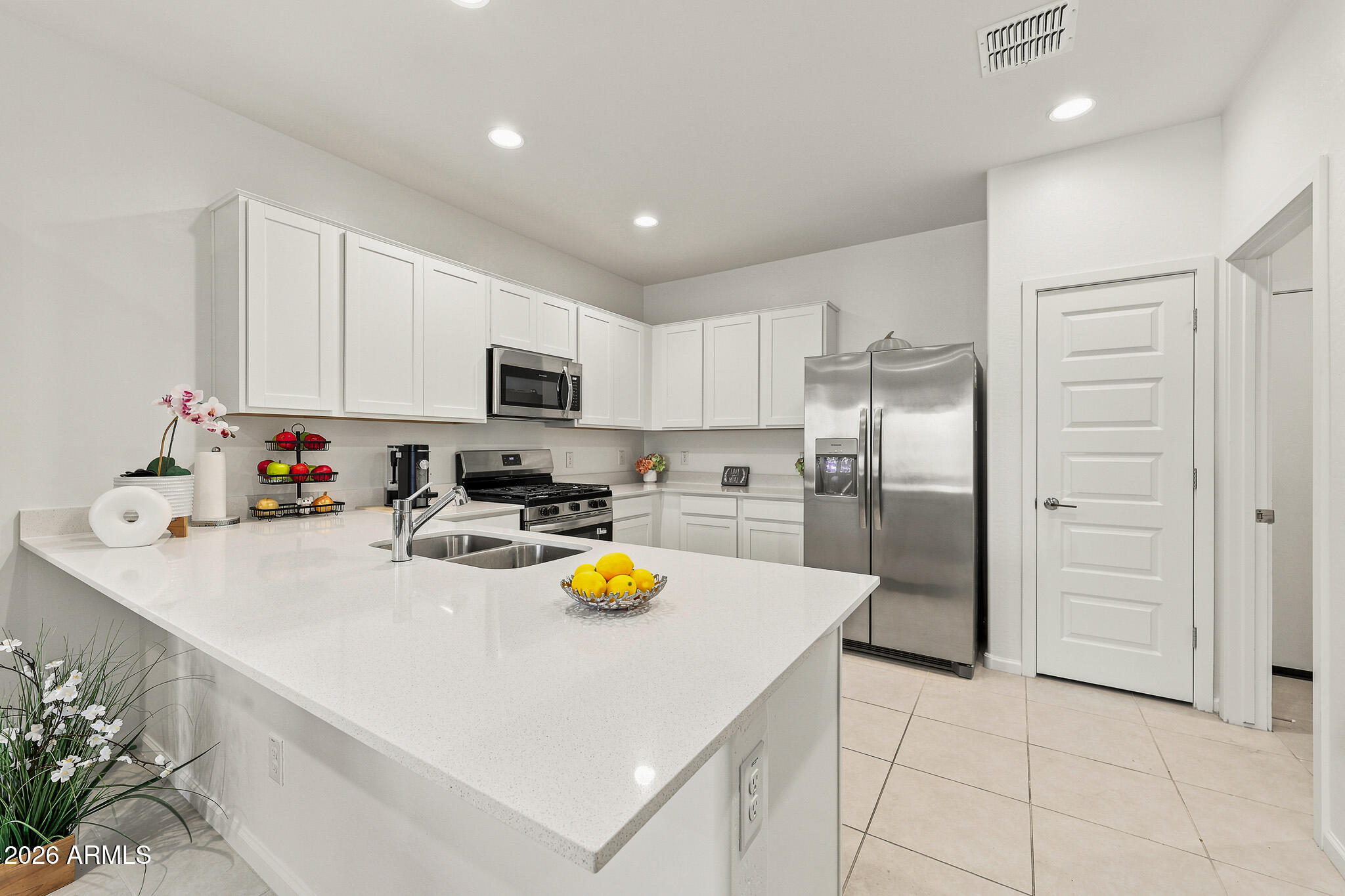 17310 W SMOKETREE Drive