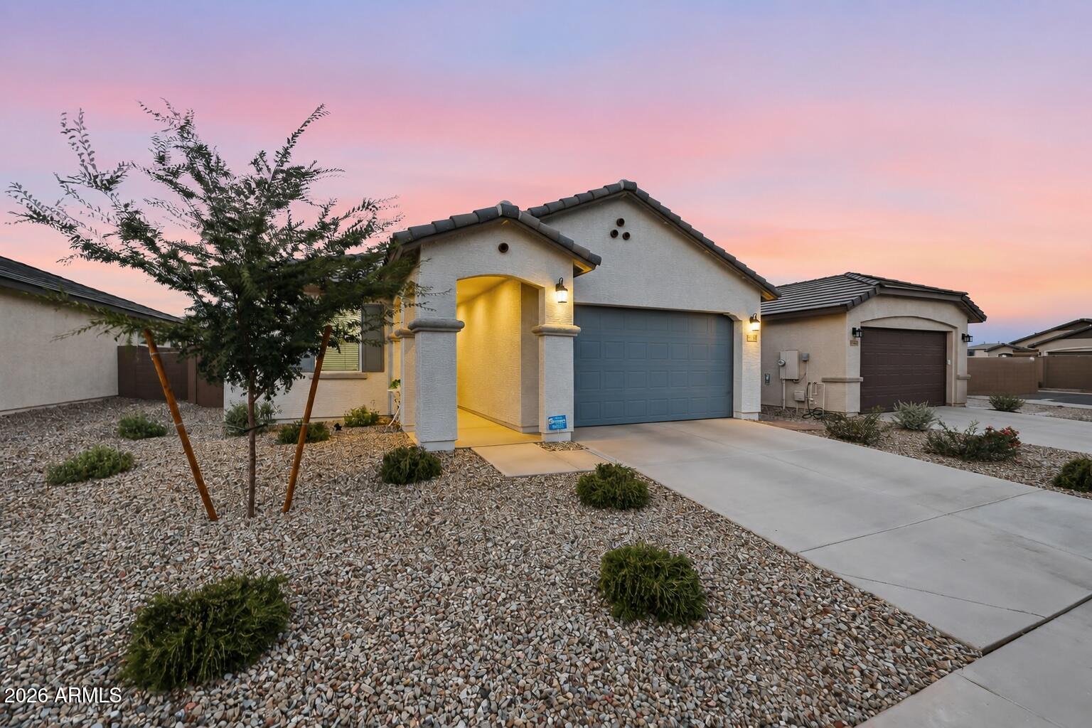 17310 W SMOKETREE Drive