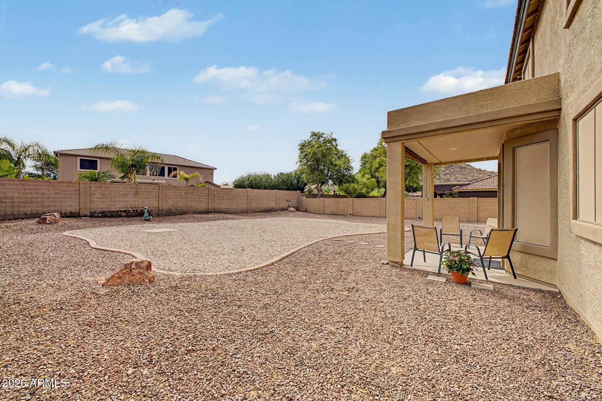31292 N SADDLEBAG Lane