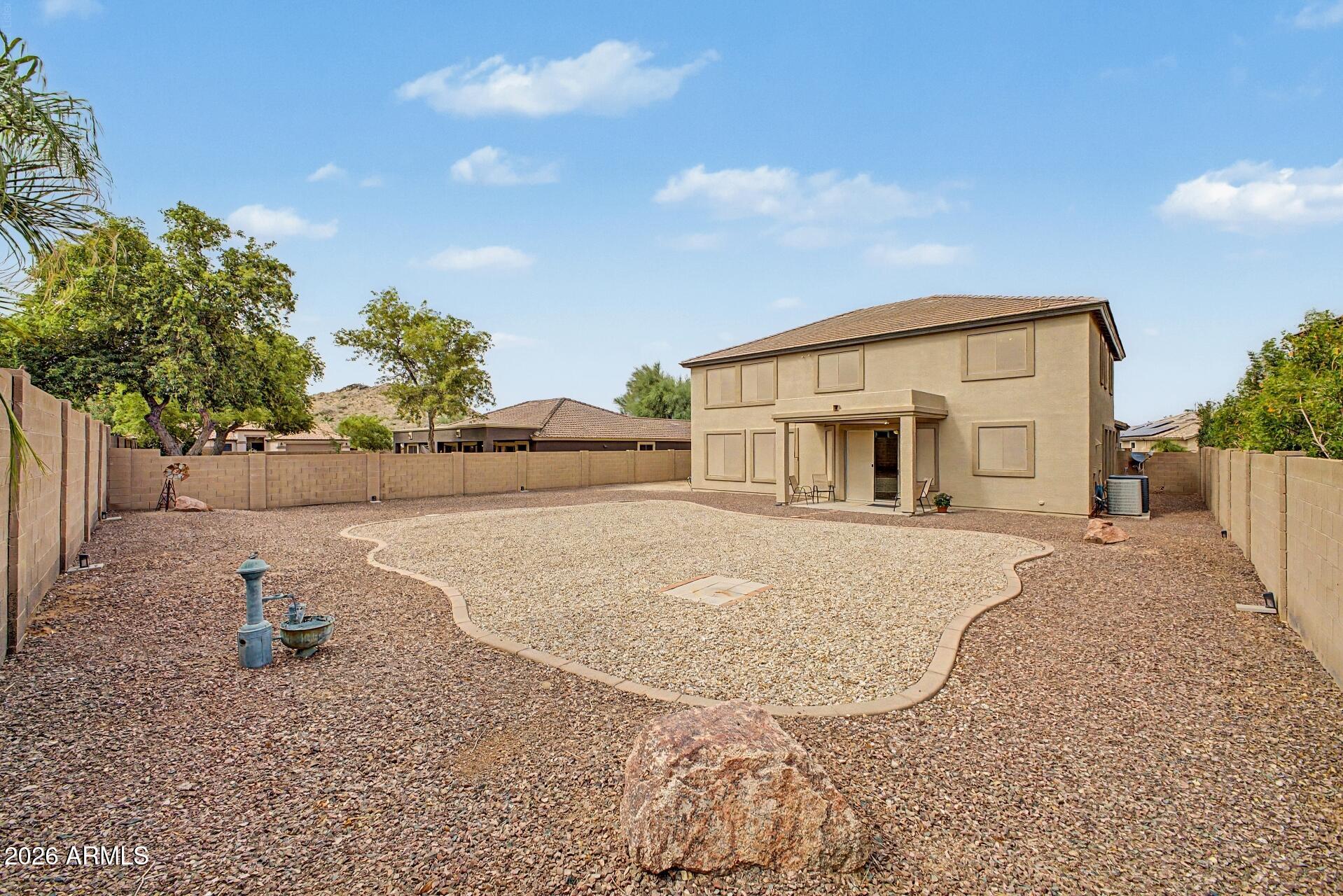 31292 N SADDLEBAG Lane