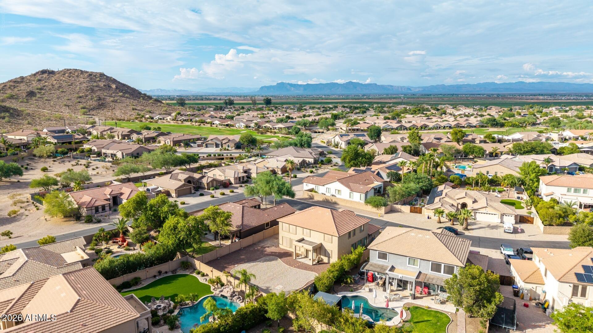 31292 N SADDLEBAG Lane
