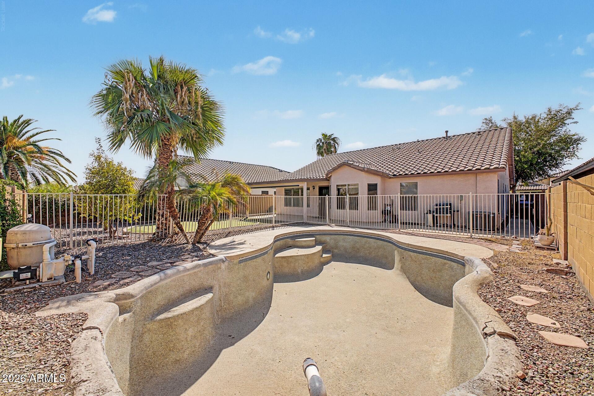 17403 N ELKO Drive