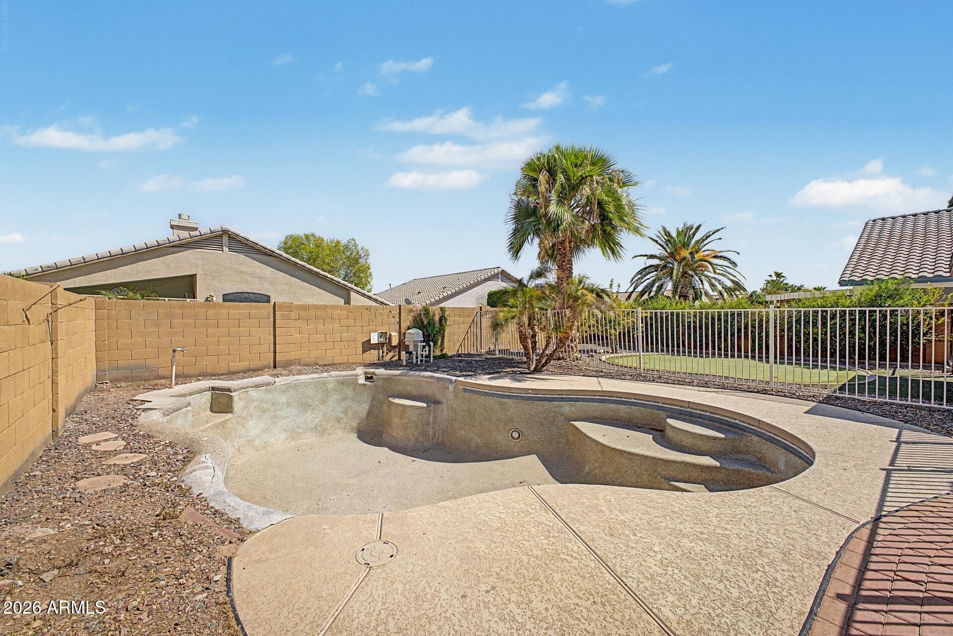 17403 N ELKO Drive