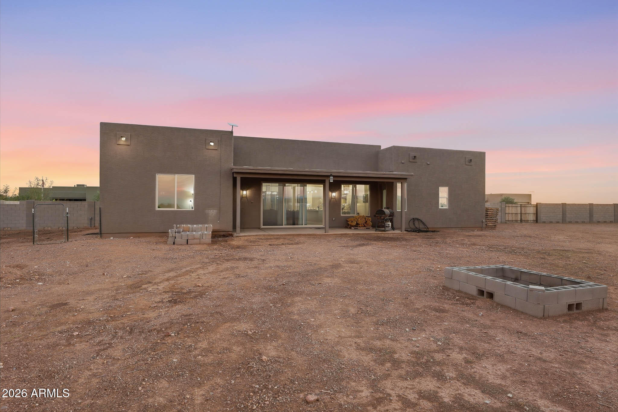 23008 W PEAKVIEW Road