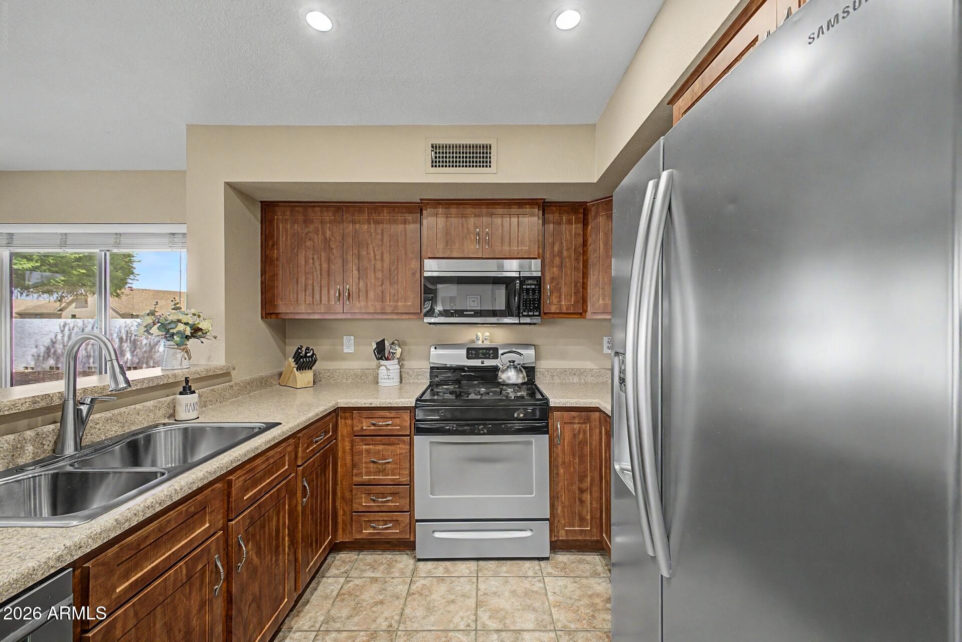 13730 W SKY HAWK Drive