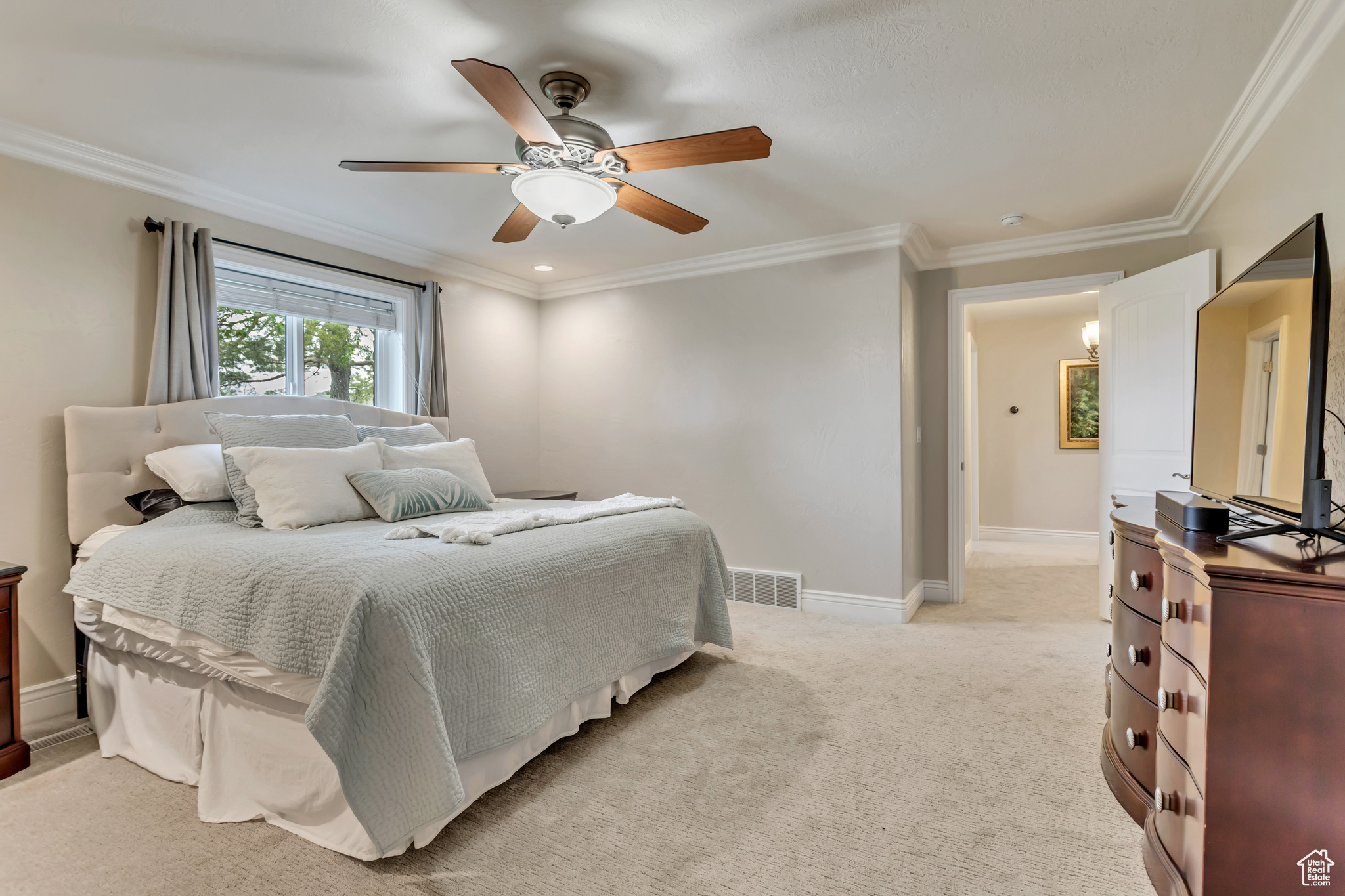 705 HAWKS REST DR