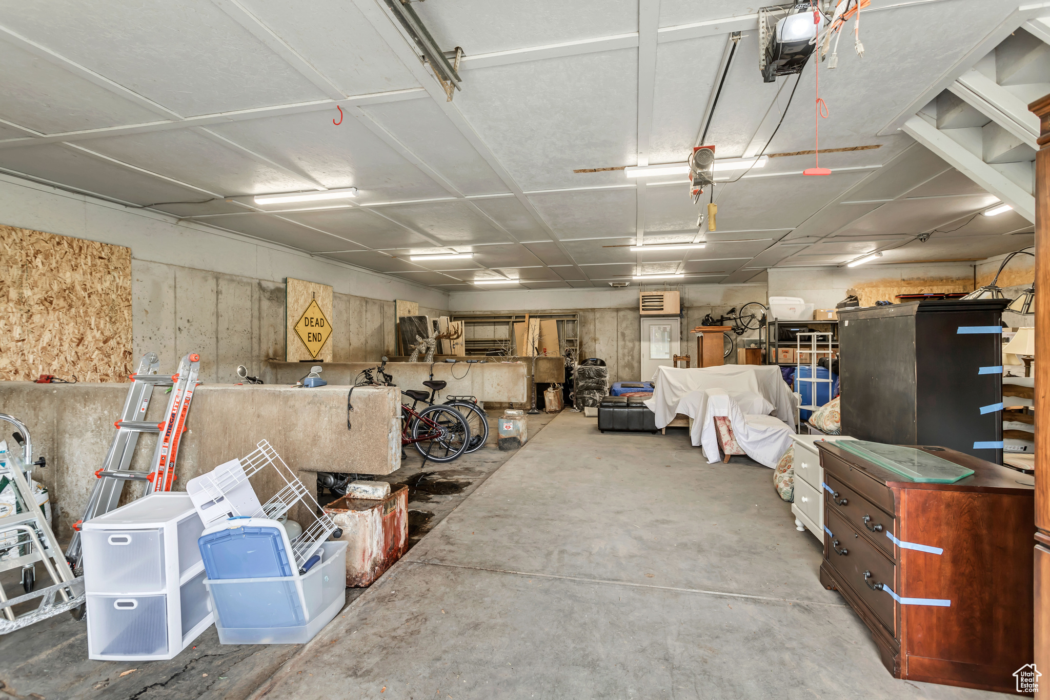 705 HAWKS REST DR