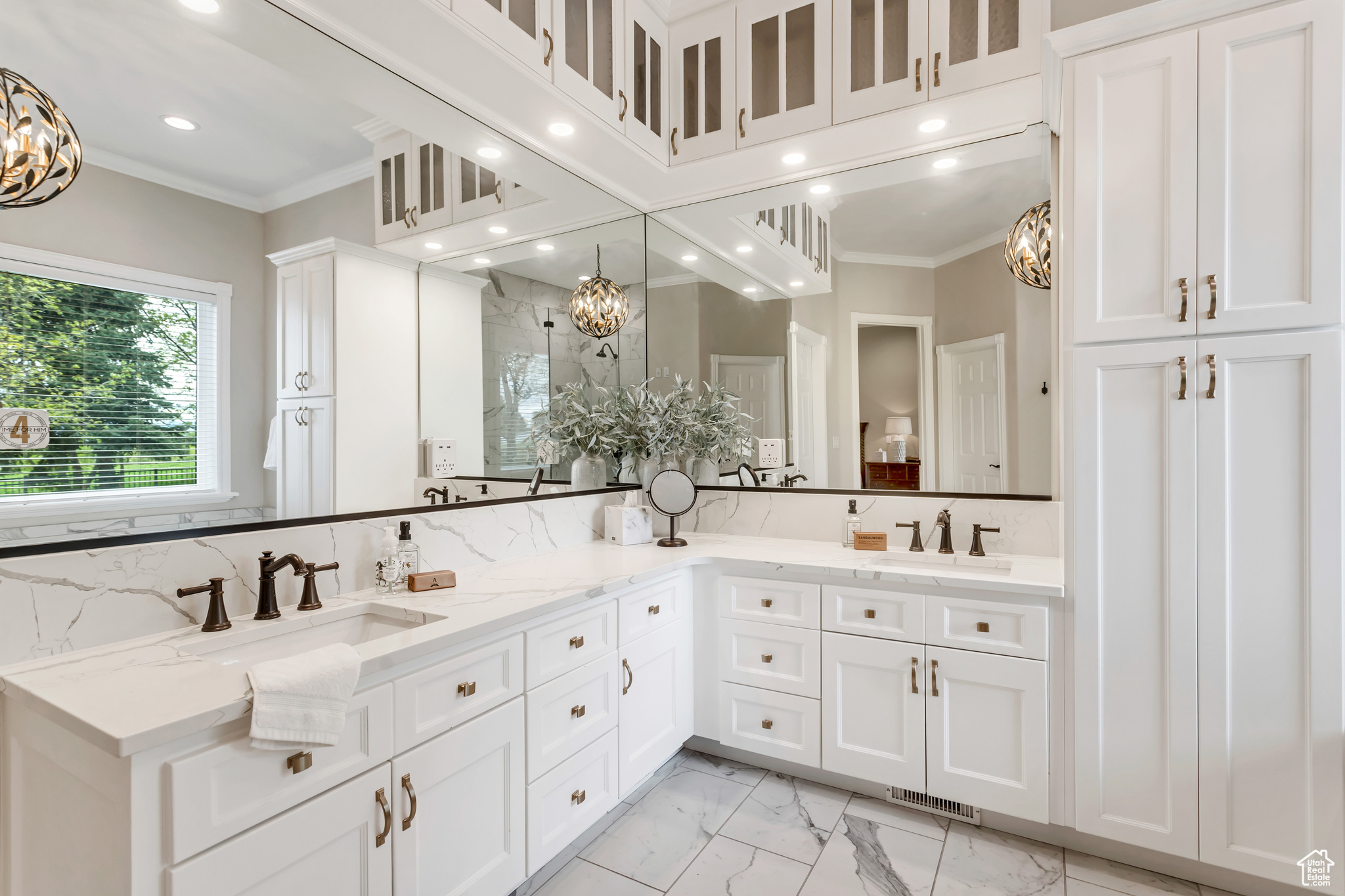 705 HAWKS REST DR