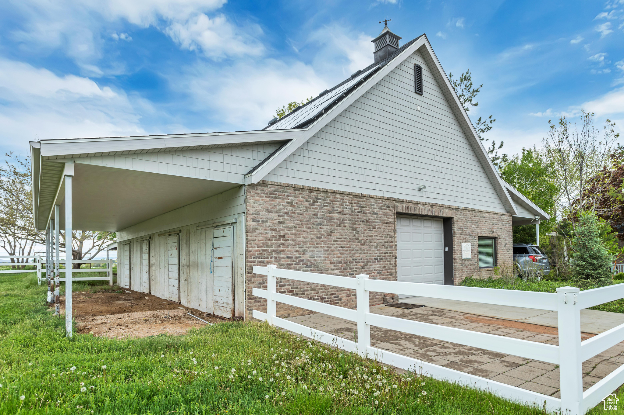 705 HAWKS REST DR