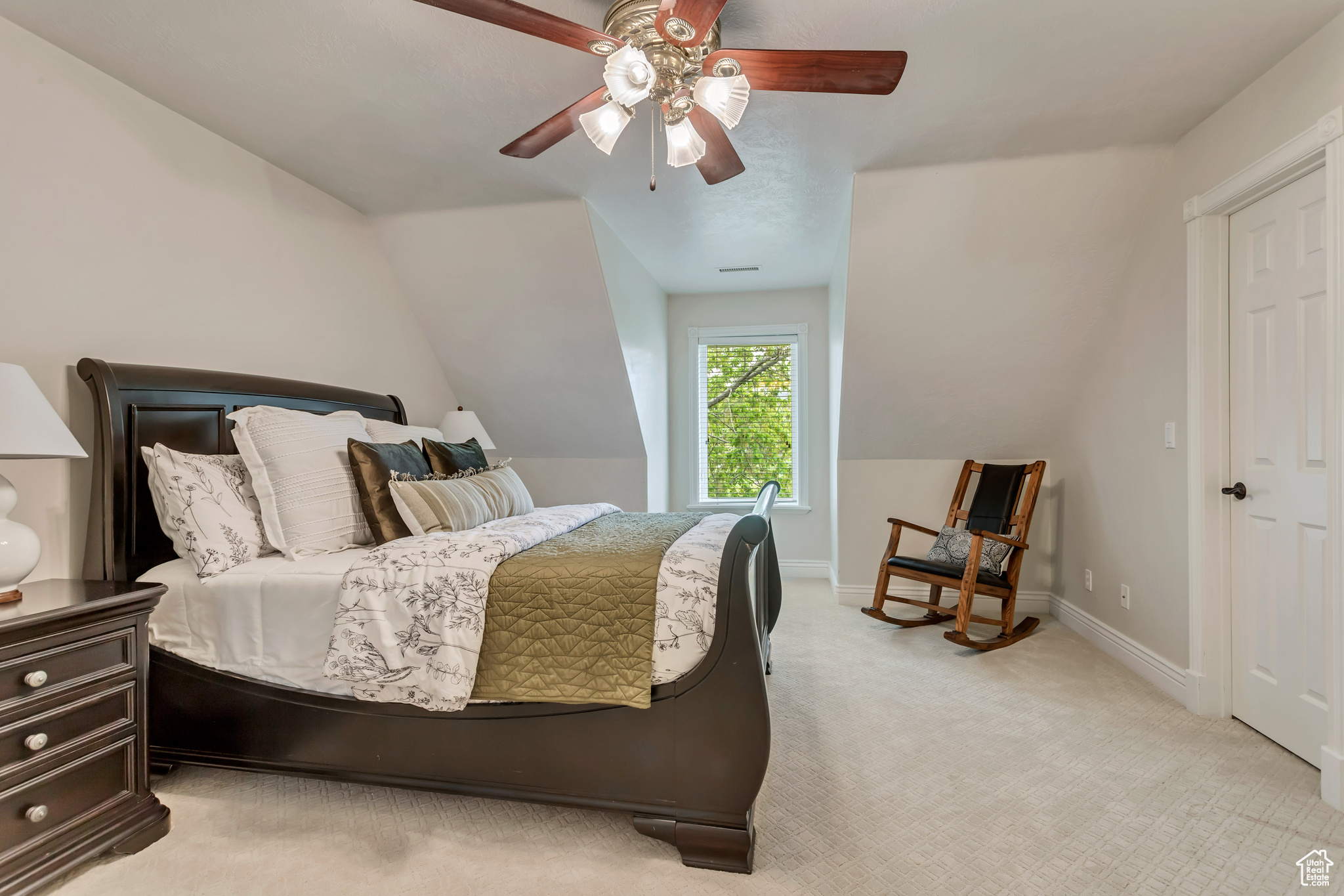 705 HAWKS REST DR