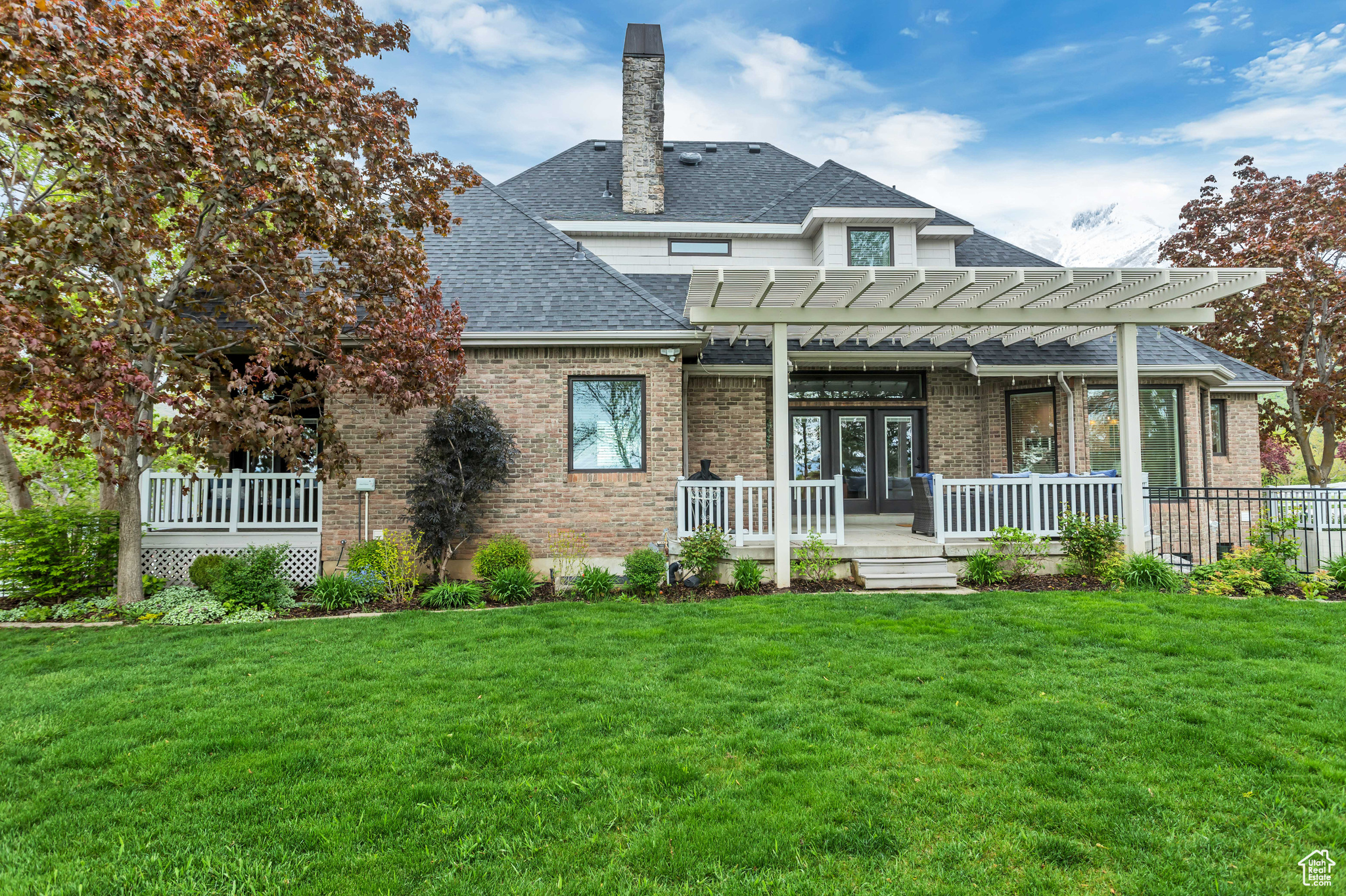 705 HAWKS REST DR