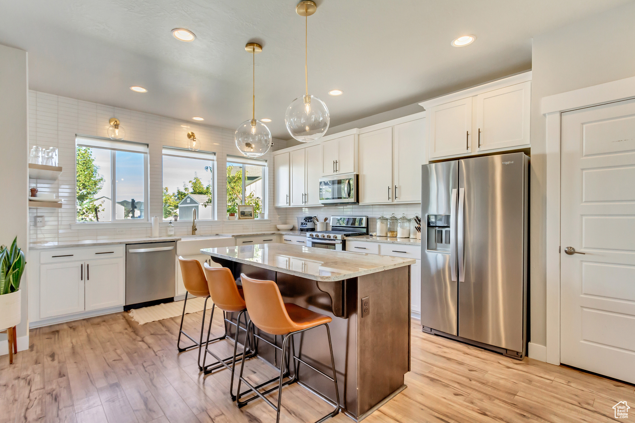 2419 E PURPLE SAGE DR