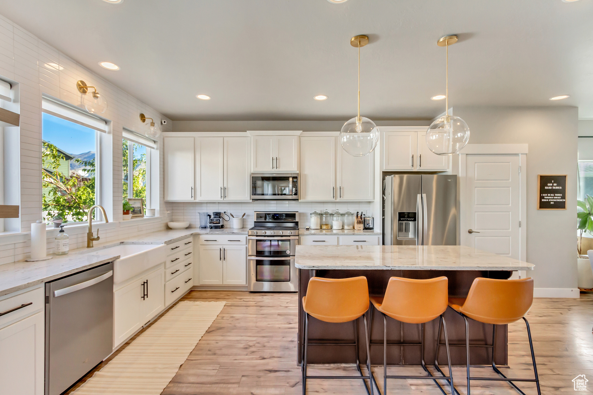 2419 E PURPLE SAGE DR