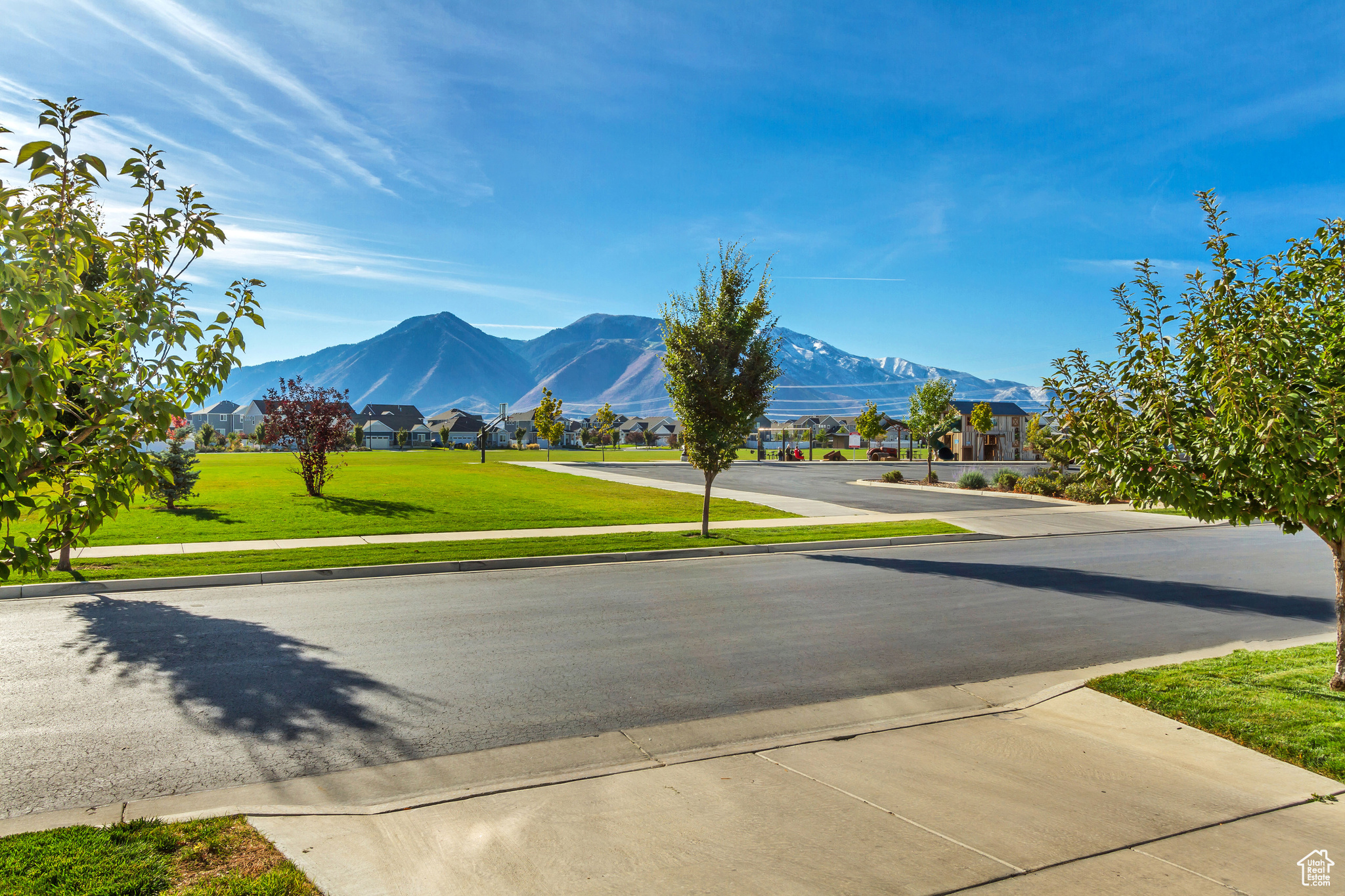 2419 E PURPLE SAGE DR