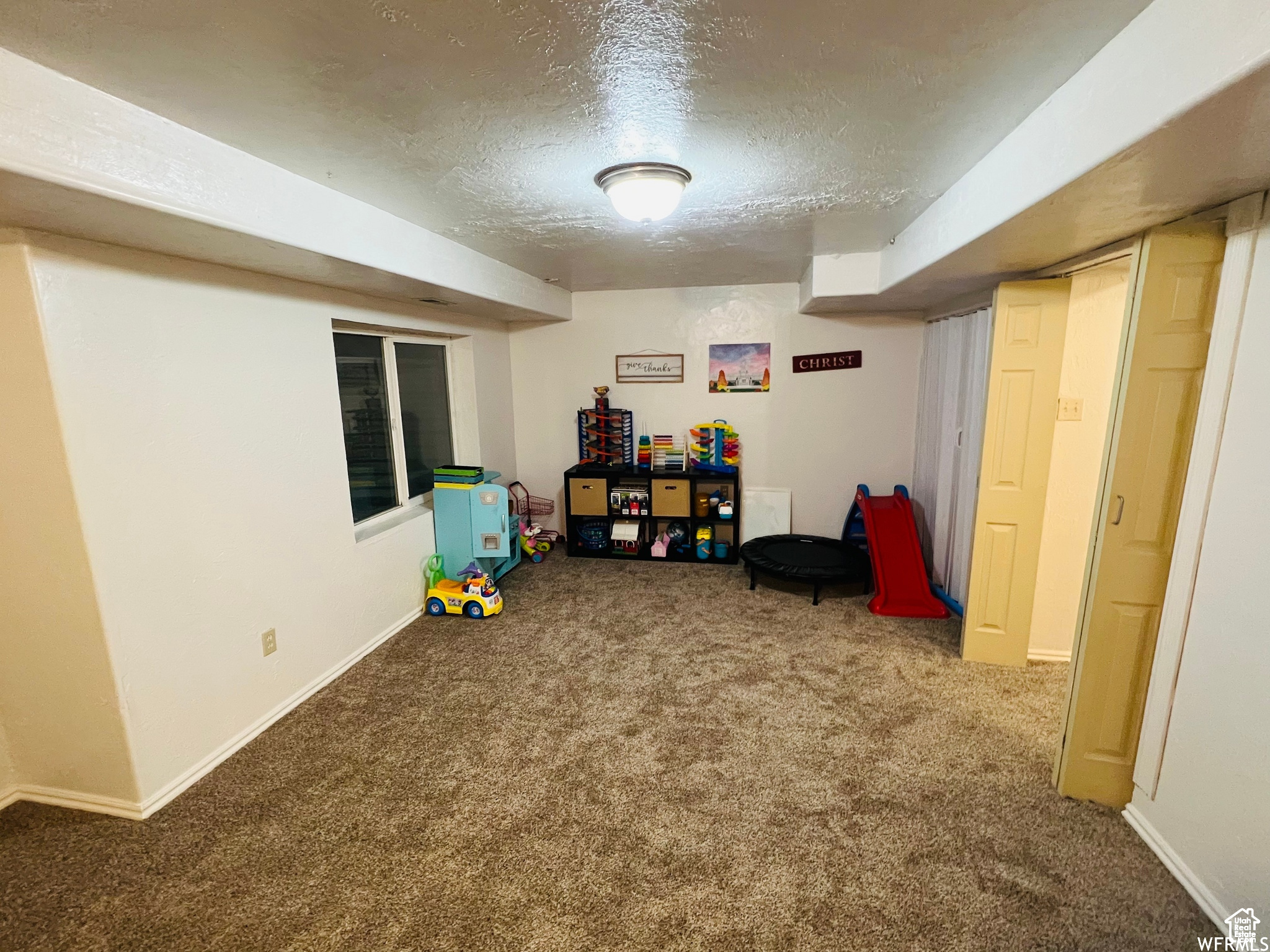 1305 S 1410 E
